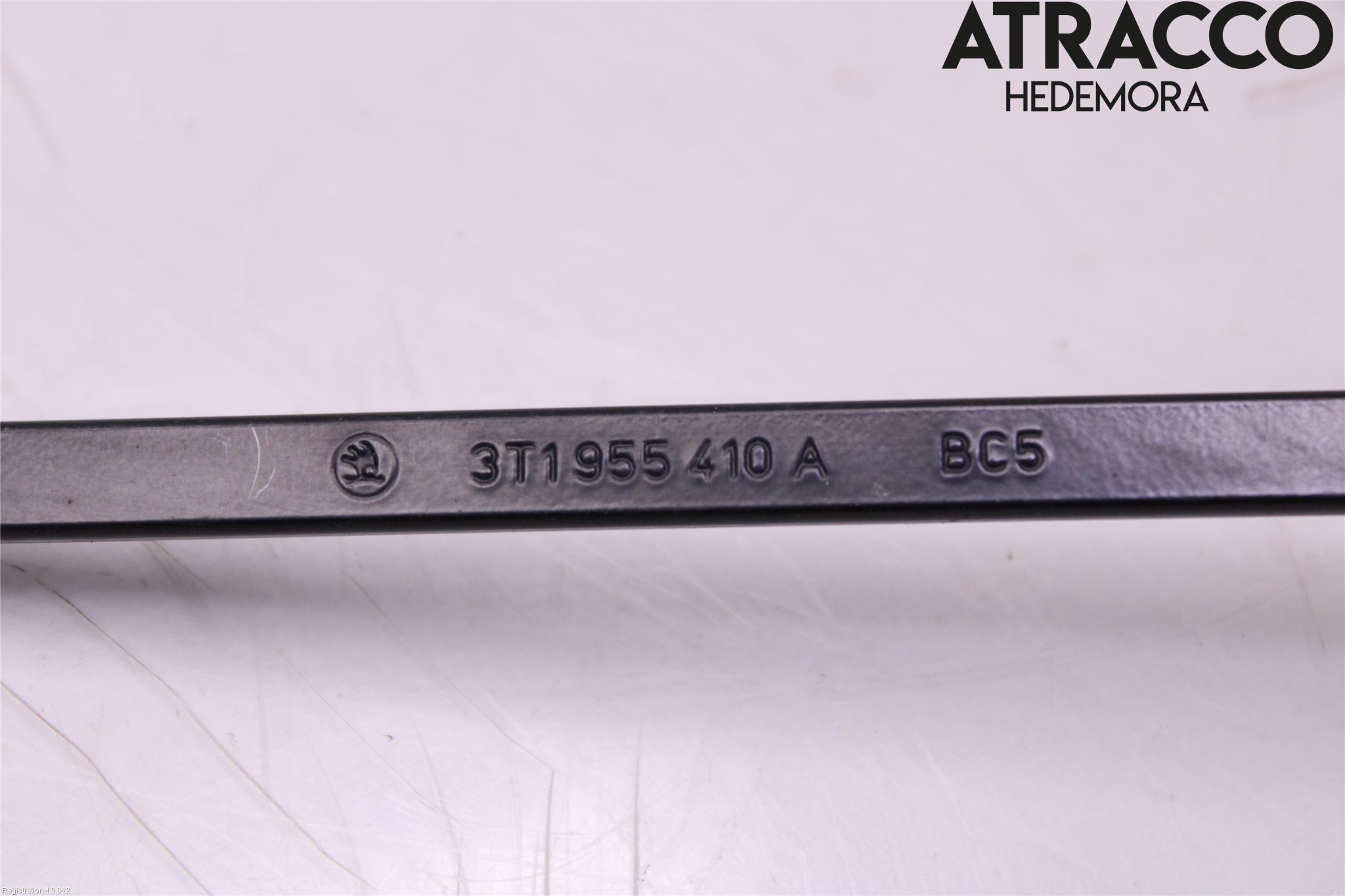 Skoda SUPERB 09-15 Viskerarm-Armer Frontrute