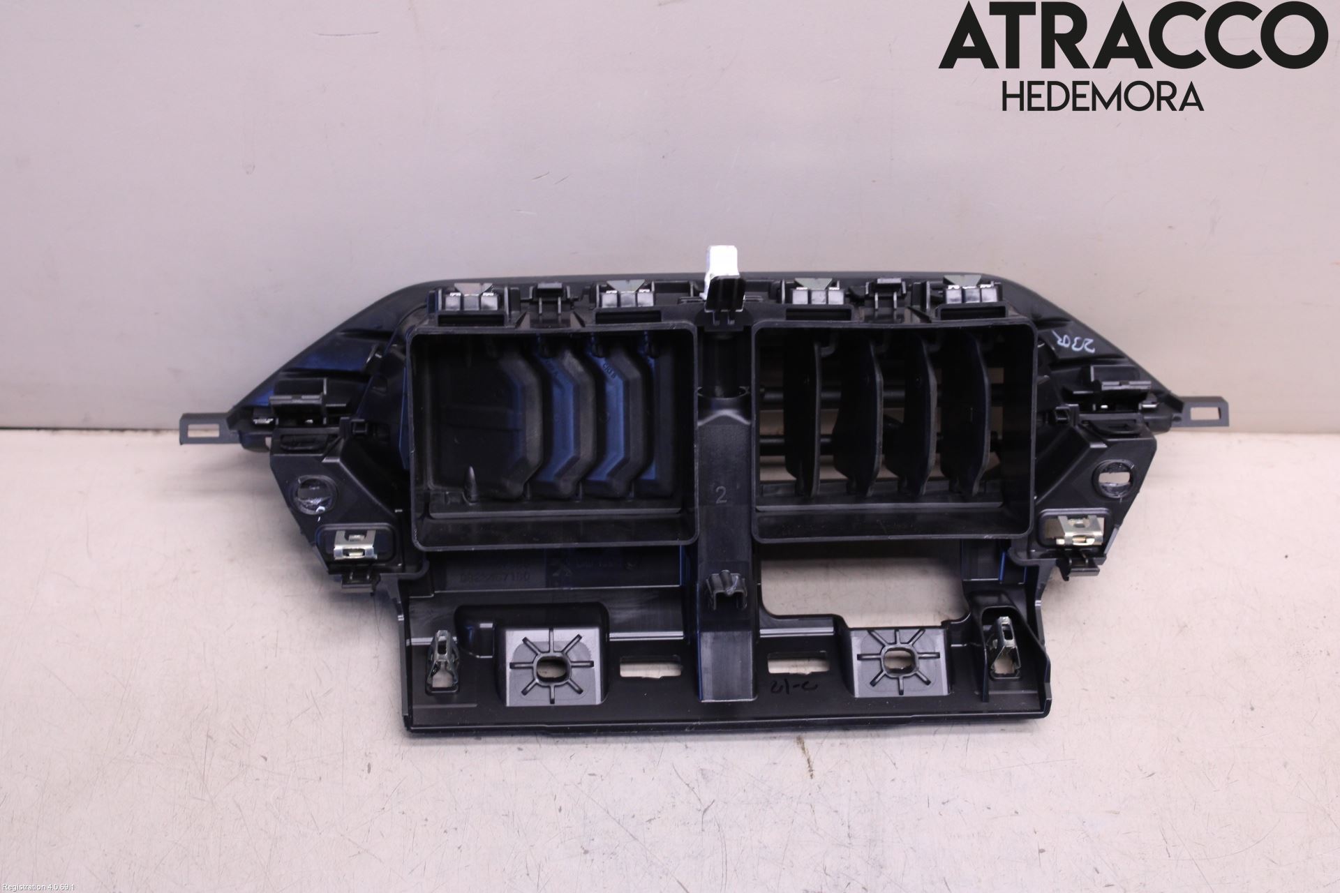 Peugeot 208/E-208 20- Dashbord Kanal - Dyse