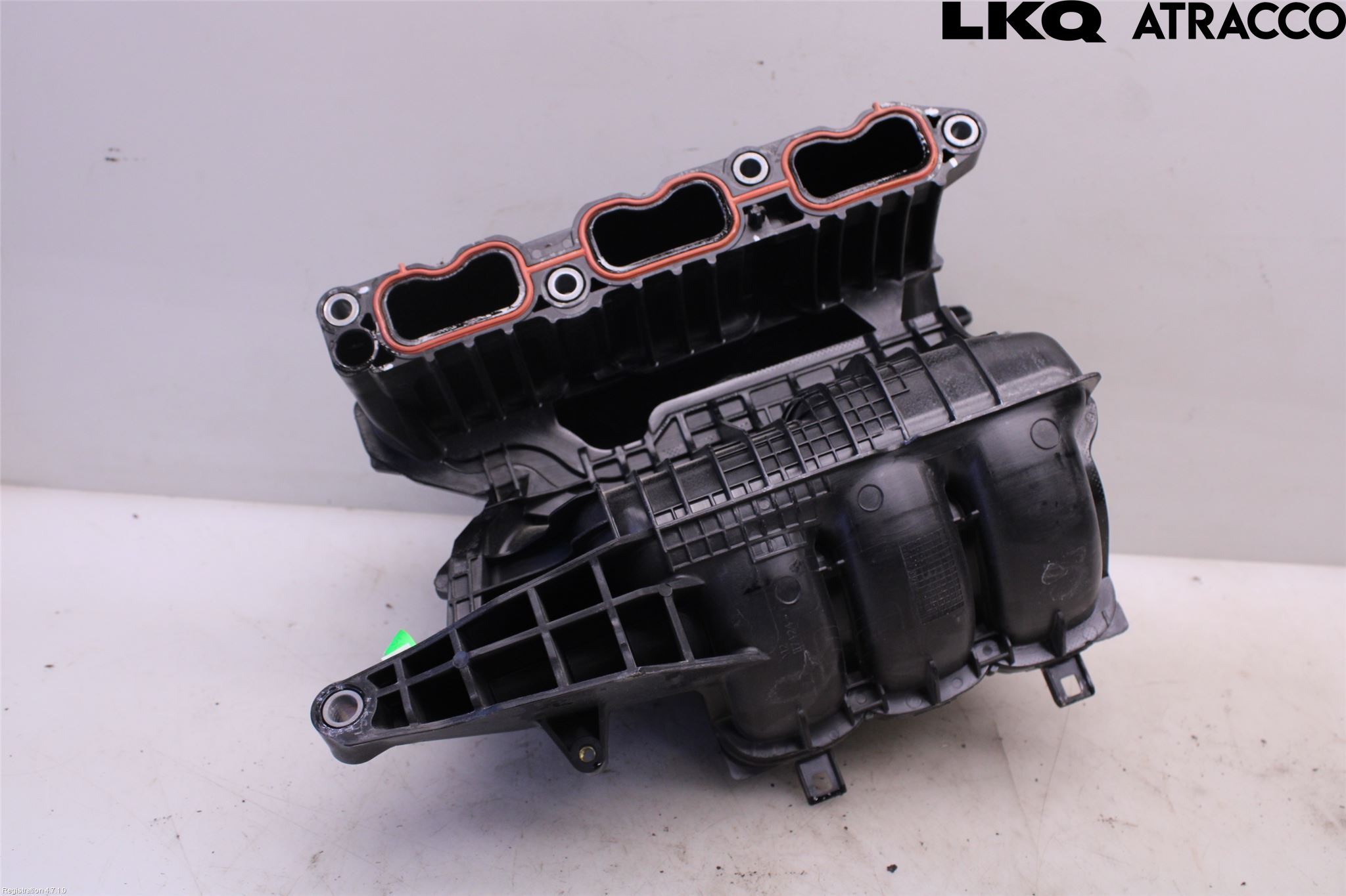 Toyota YARIS CROSS XP21 21- Innsugningsmanifold
