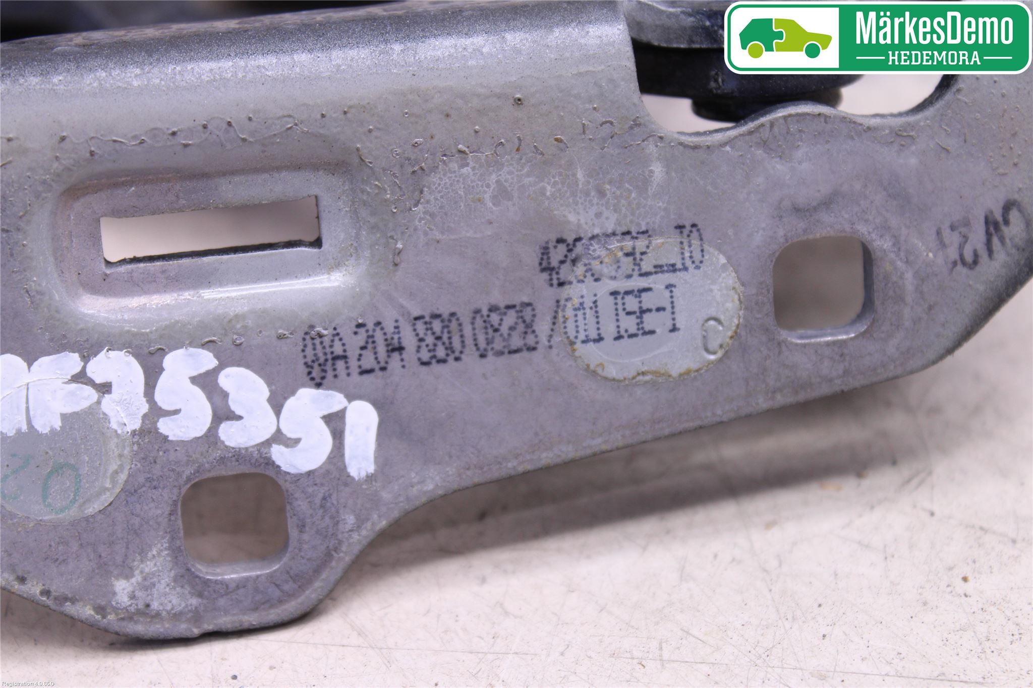 Mercedes-Benz MB C-KLASS (W204) 07-15 Panser Hengsel - Hengsler