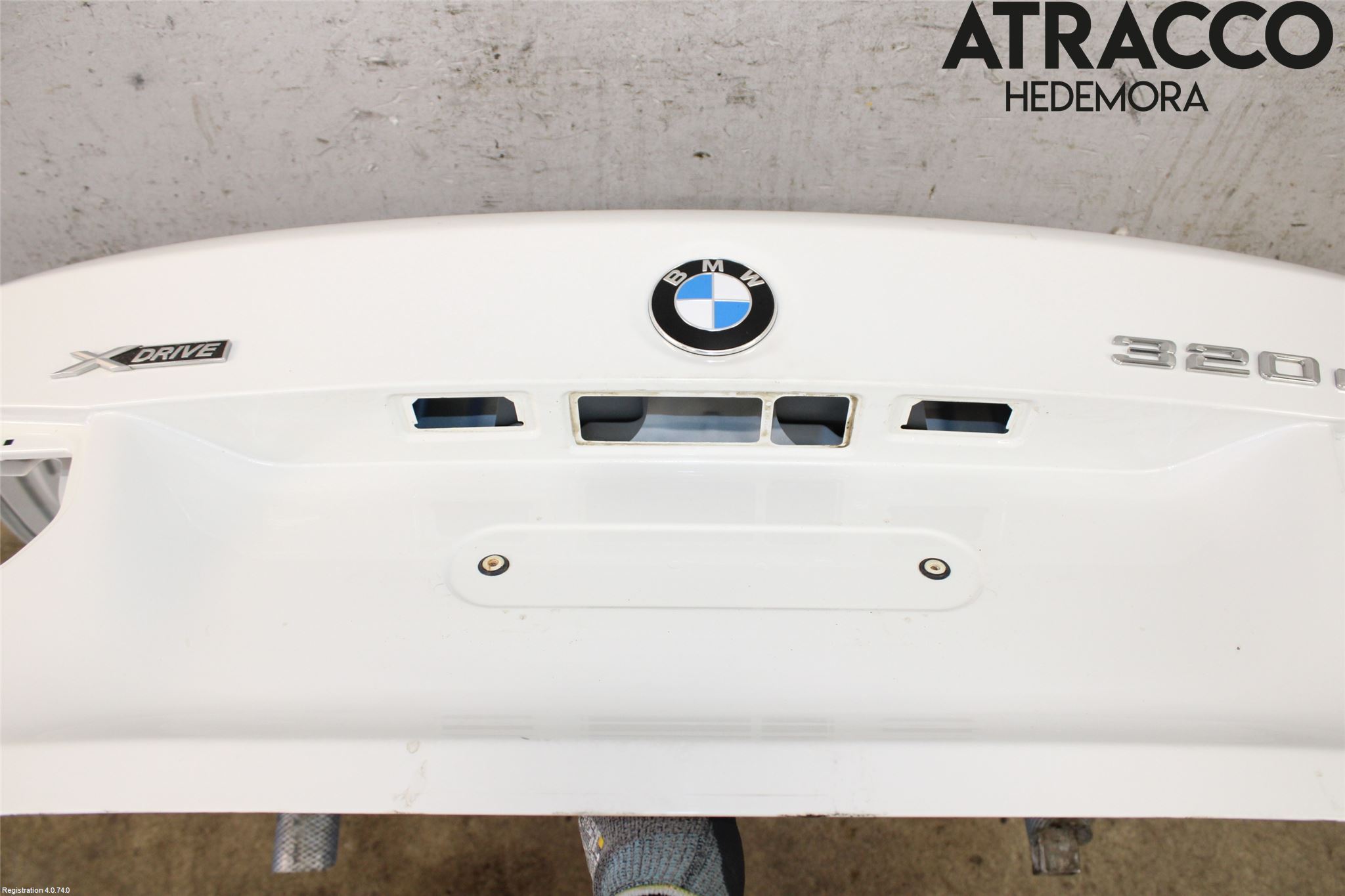 BMW 3 F30/F31/F80 12-19 Bakluke Koffertlokk
