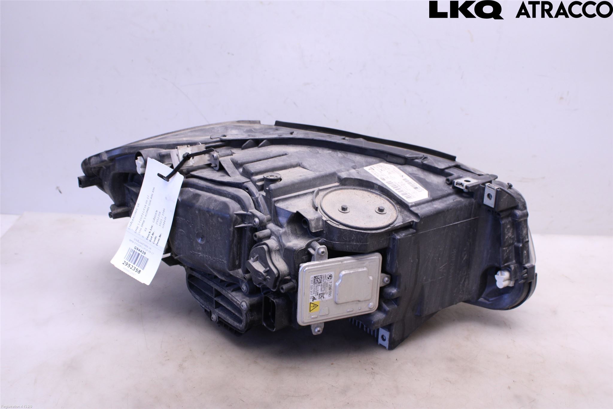 BMW 5 F10/F11/F18 09-17 Frontlykt Venstre