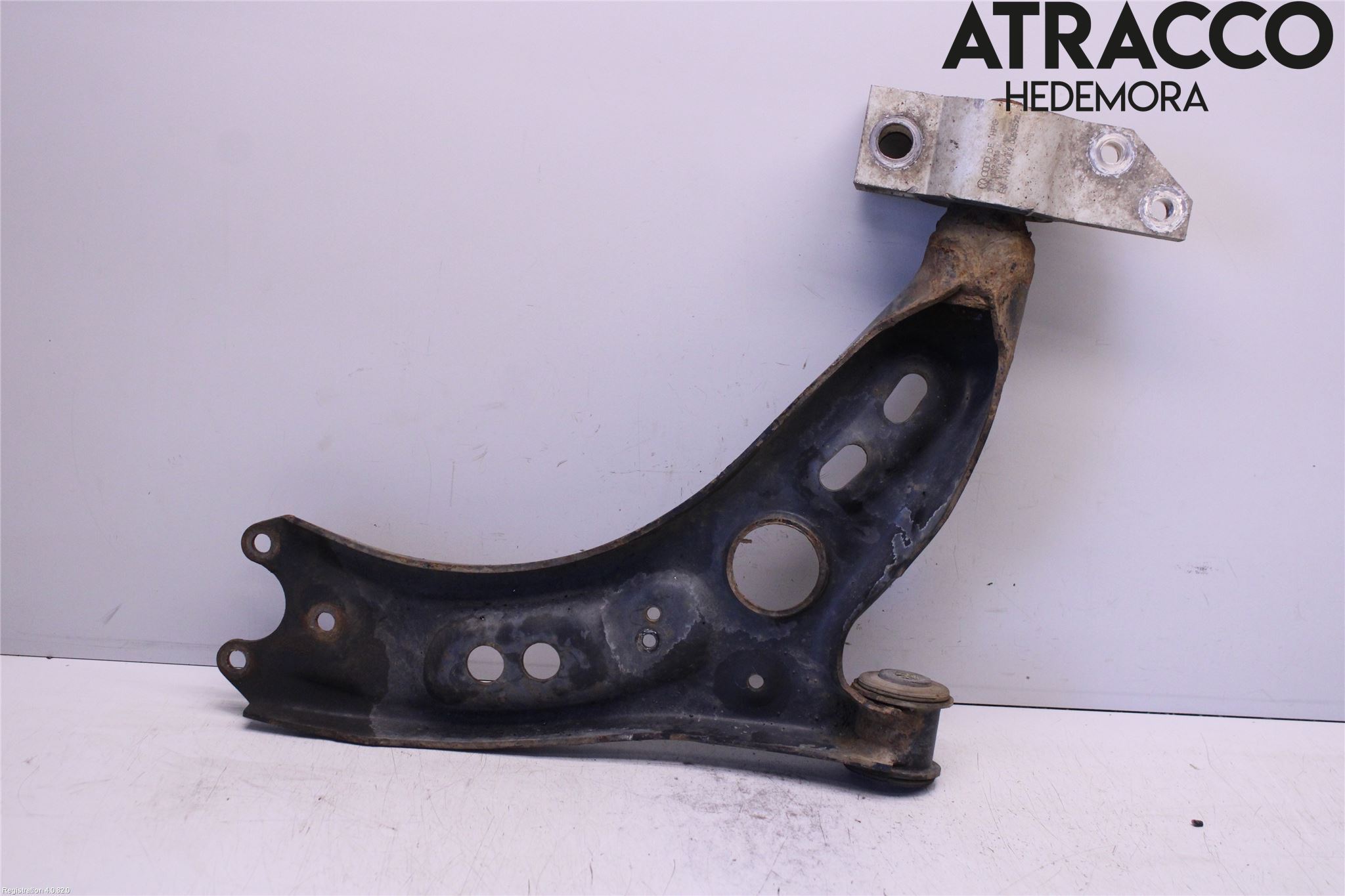 Volkswagen VW TOURAN 10-15 Bærearm Foran Venstre Nedre