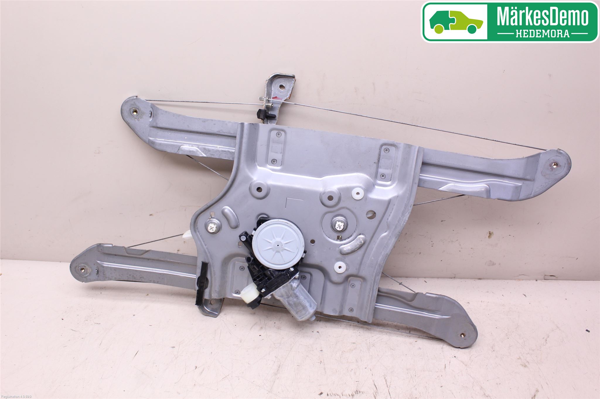 Mitsubishi GRANDIS Vindusheis El Komp