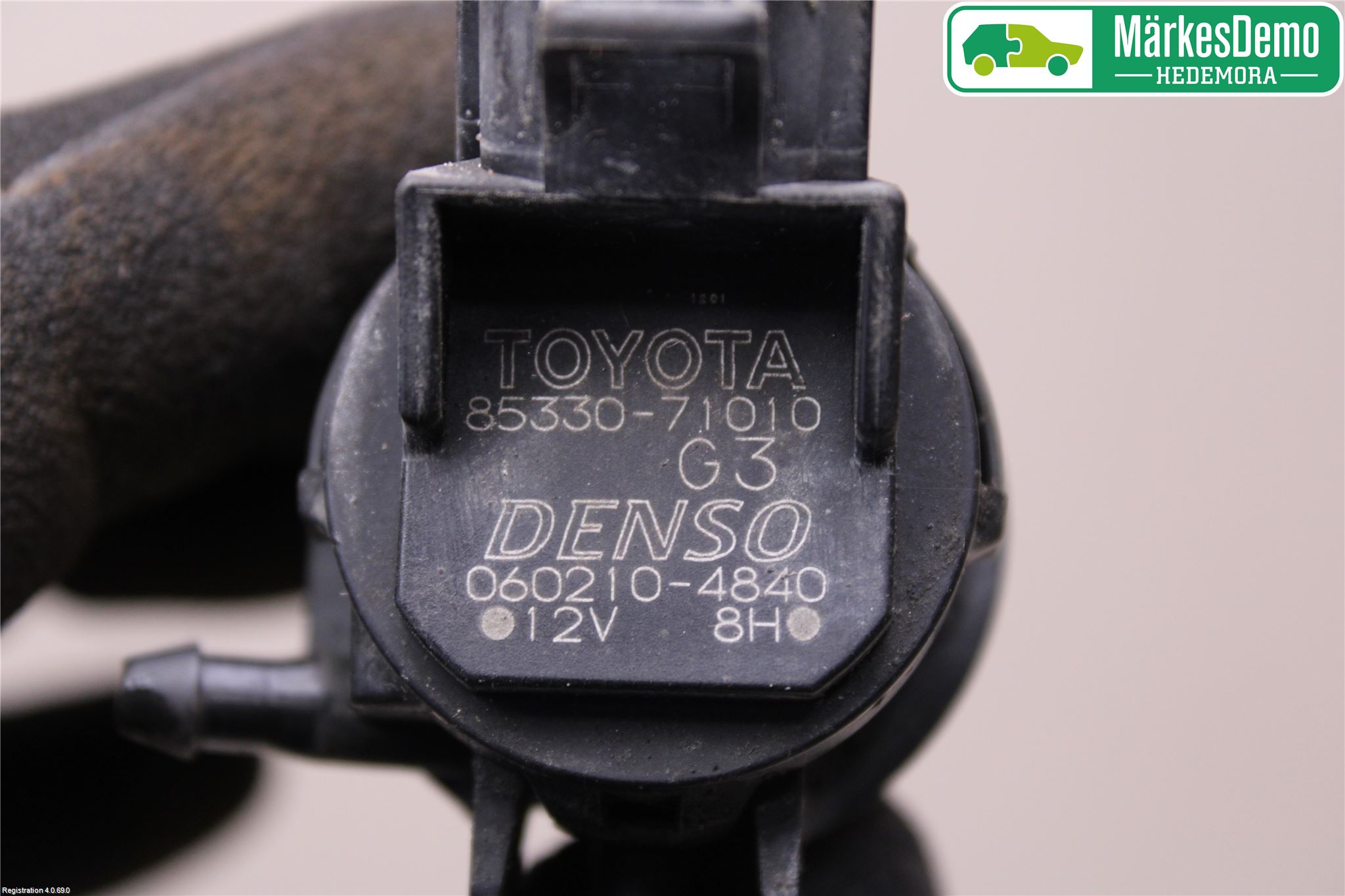 Toyota RAV 4 06-12 Spylerpumpe Frontrute