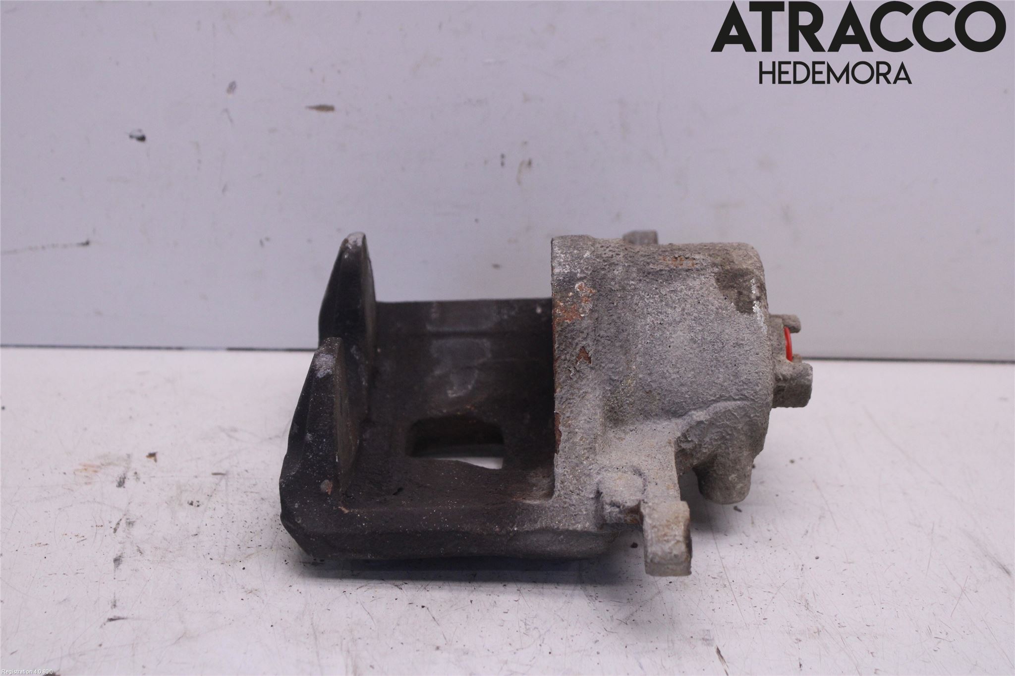 Subaru LEGACY    99-03 Bremsecaliper Foran Høyre