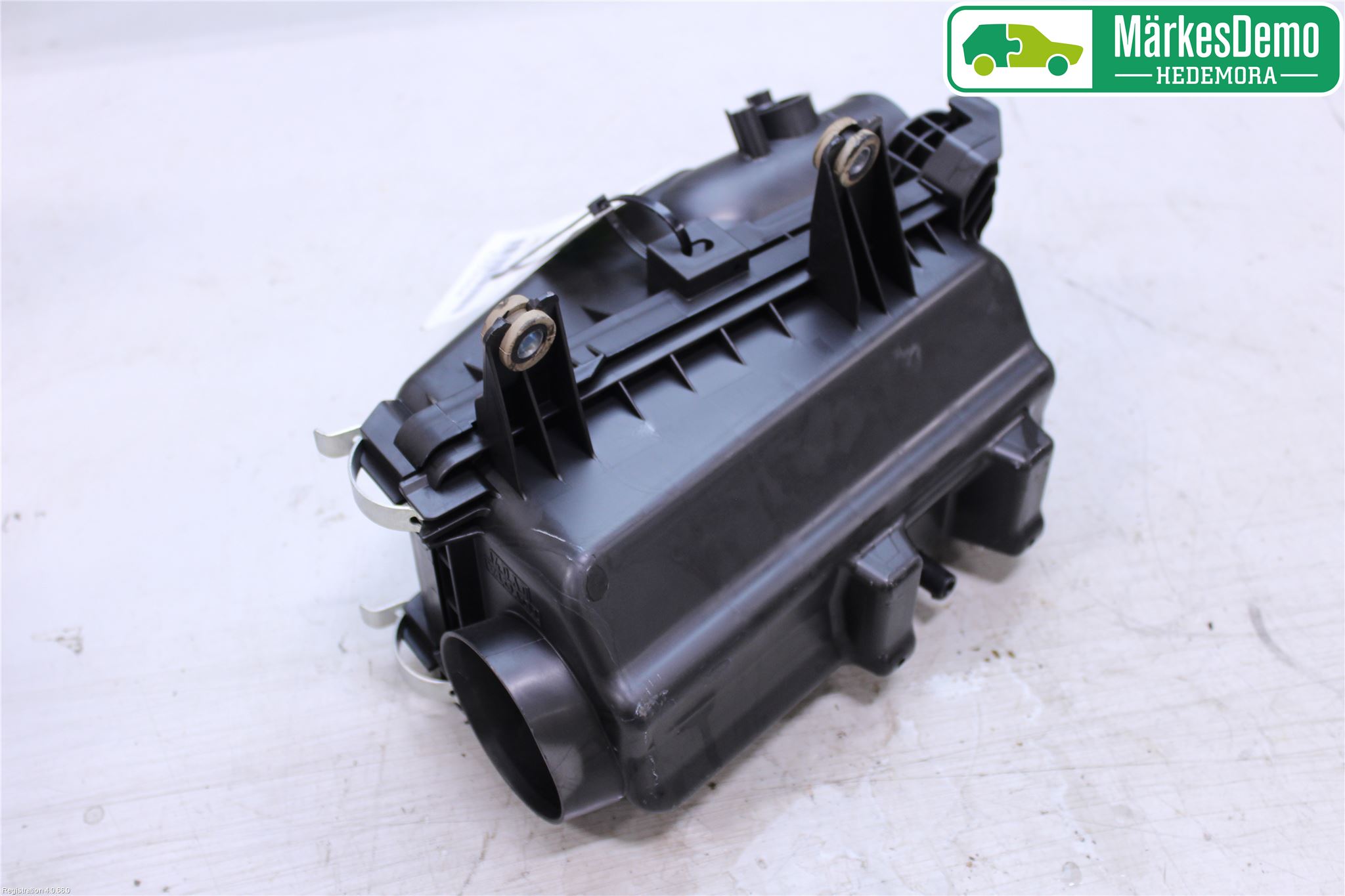 Toyota YARIS XP130 15-20 Luftfilter Boks