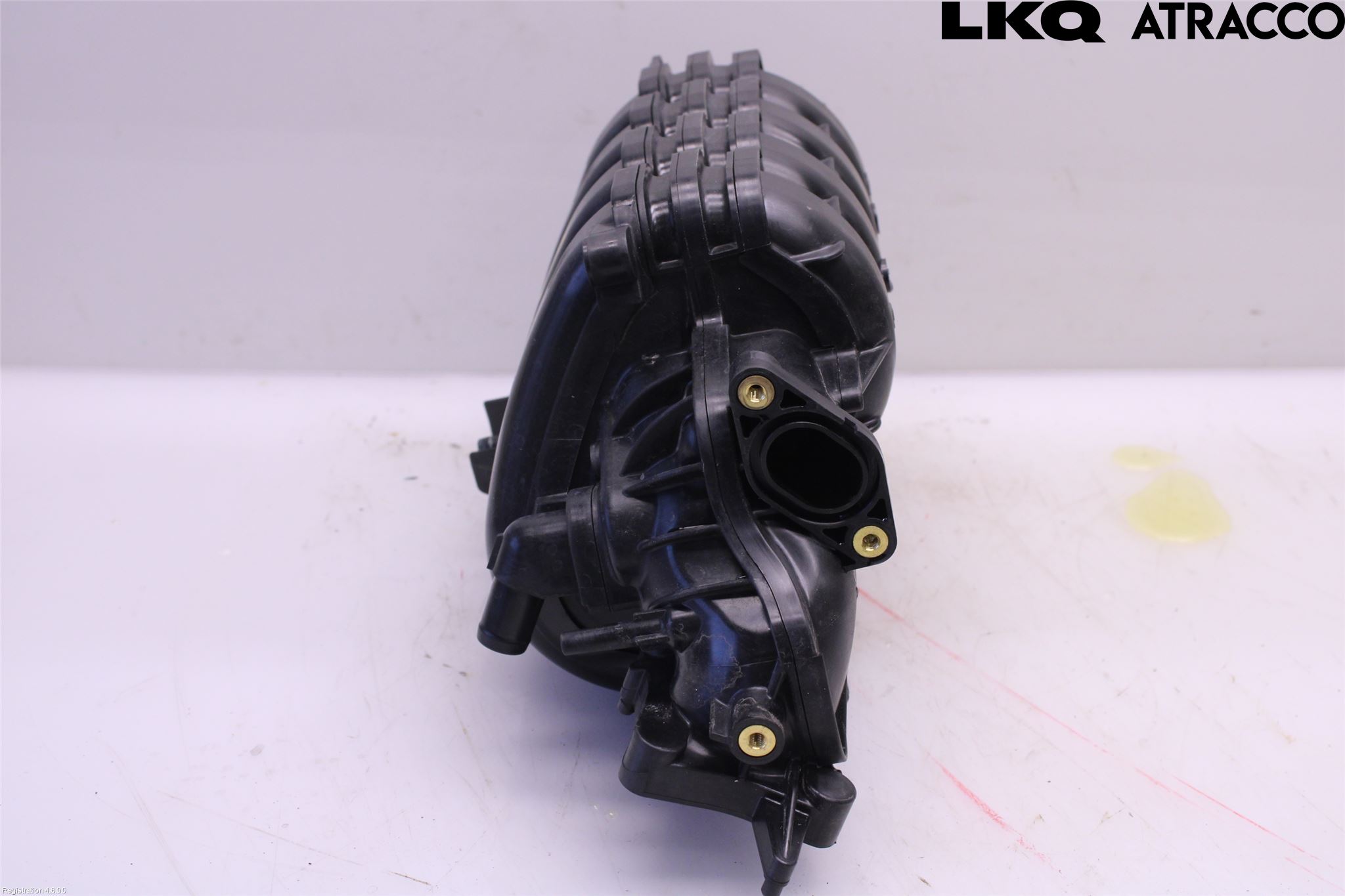 Toyota VERSO-S 11-16 Innsugningsmanifold