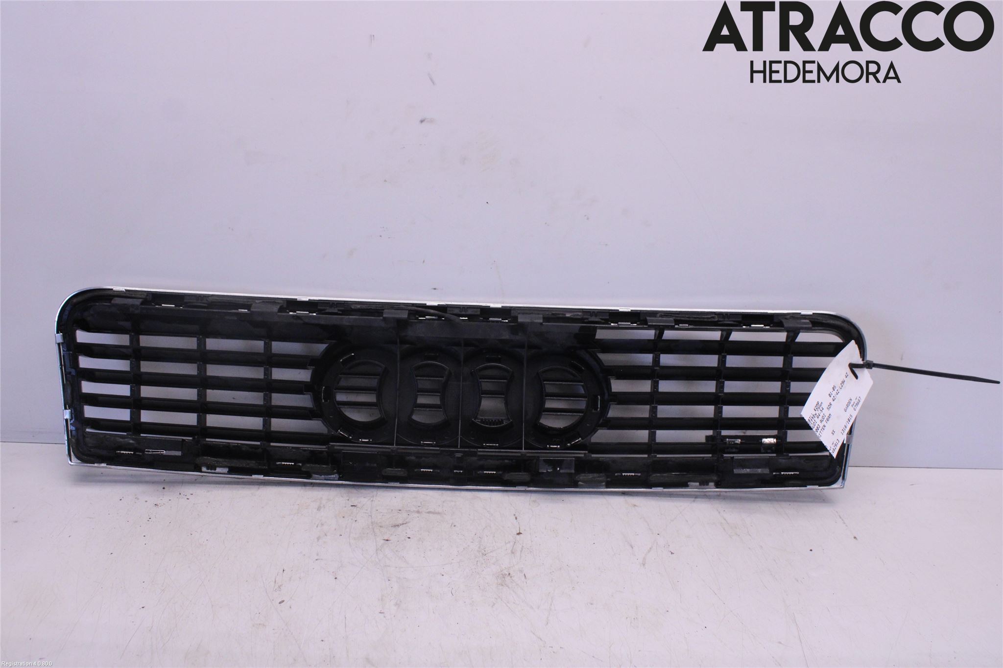 Audi A4/S4 01-05 Grill Komplett
