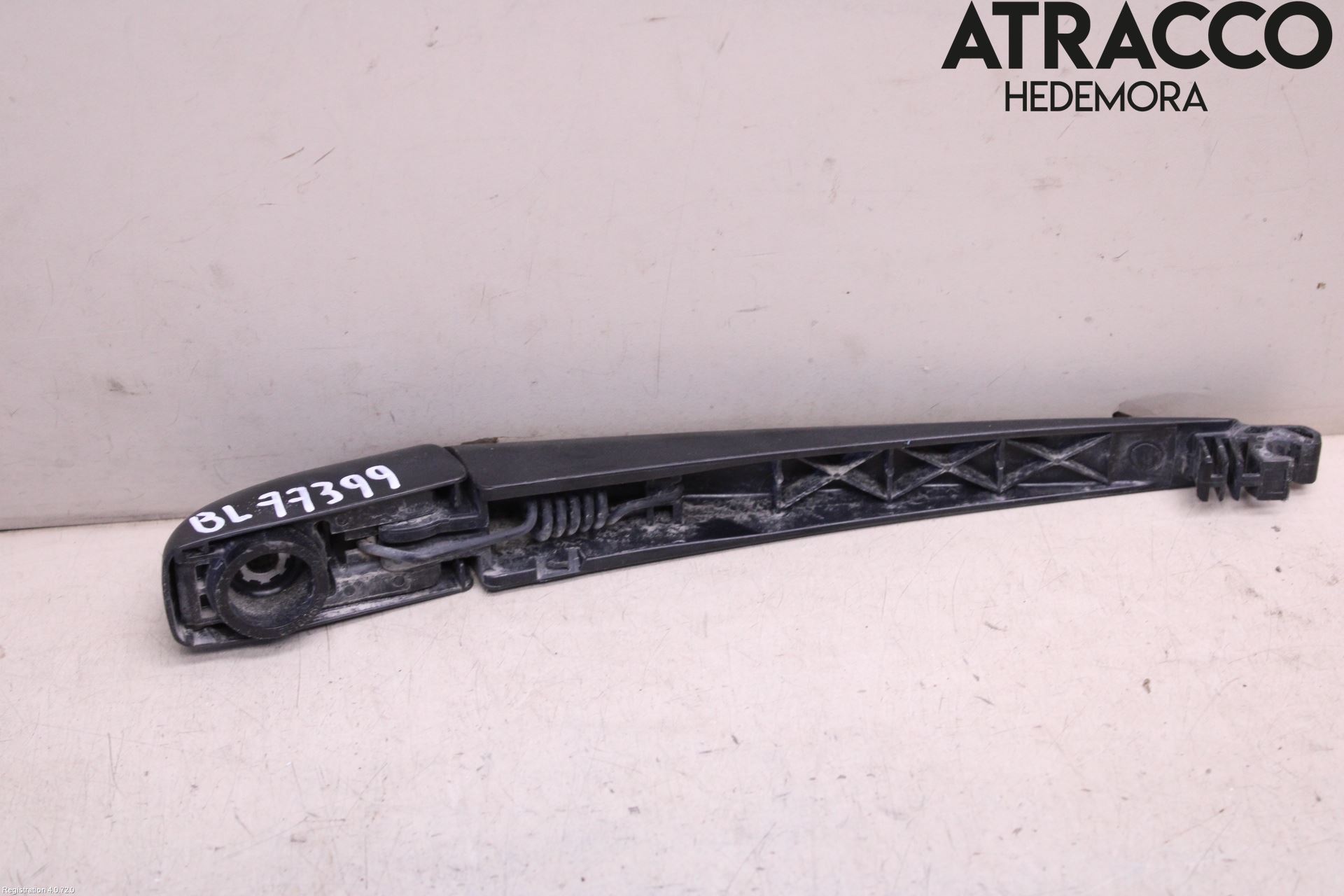 Toyota YARIS XP130 15-20 Viskerarm Bakrute