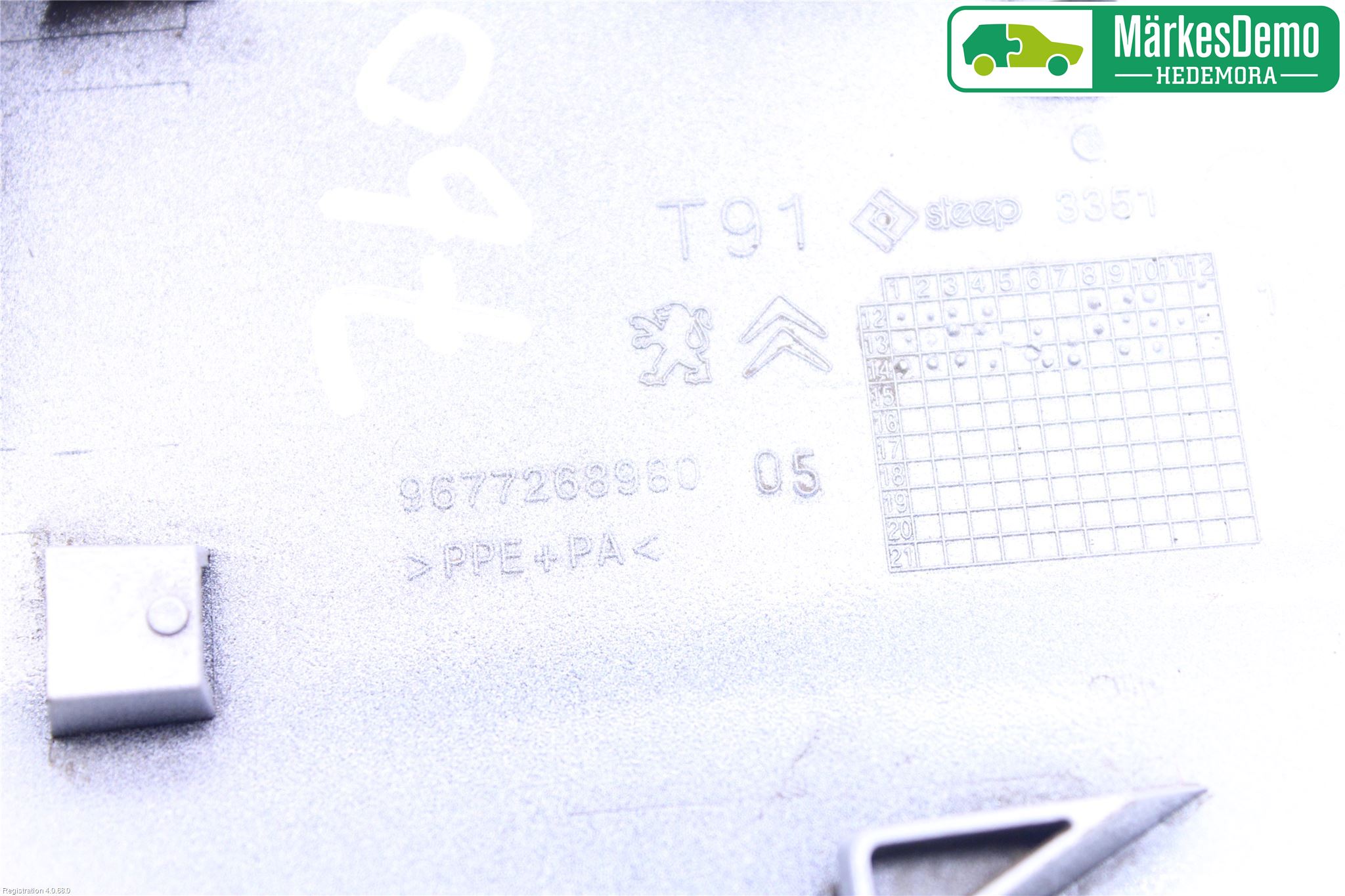 Peugeot 308 14-21 Drivstoff Tankluke