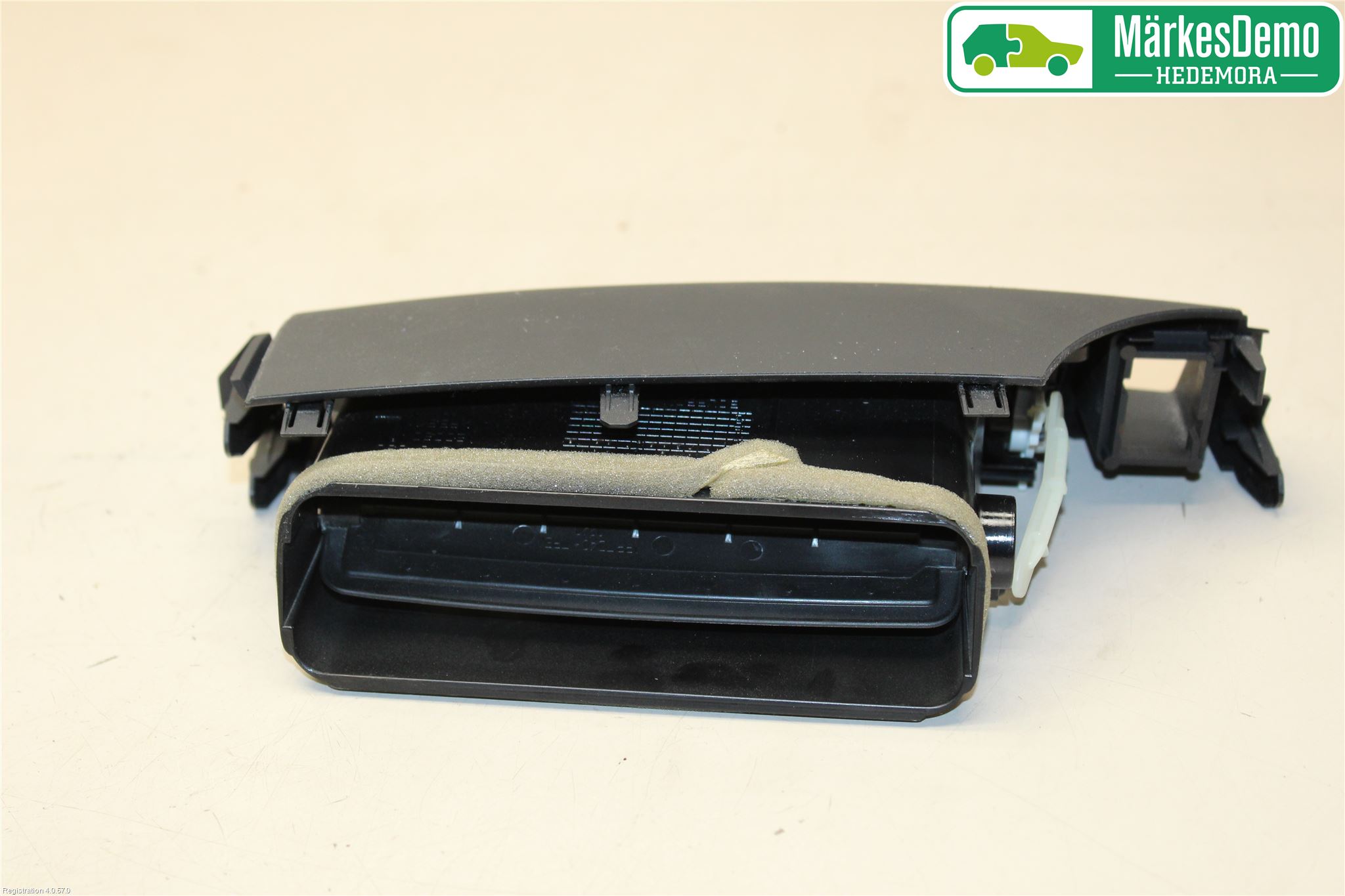 Toyota VERSO 09-18 Dashbord Kanal - Dyse