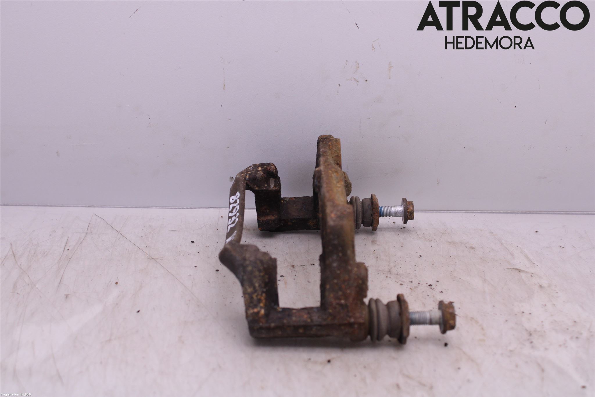 Toyota AYGO 06-14 Bremsecaliper Feste Holder