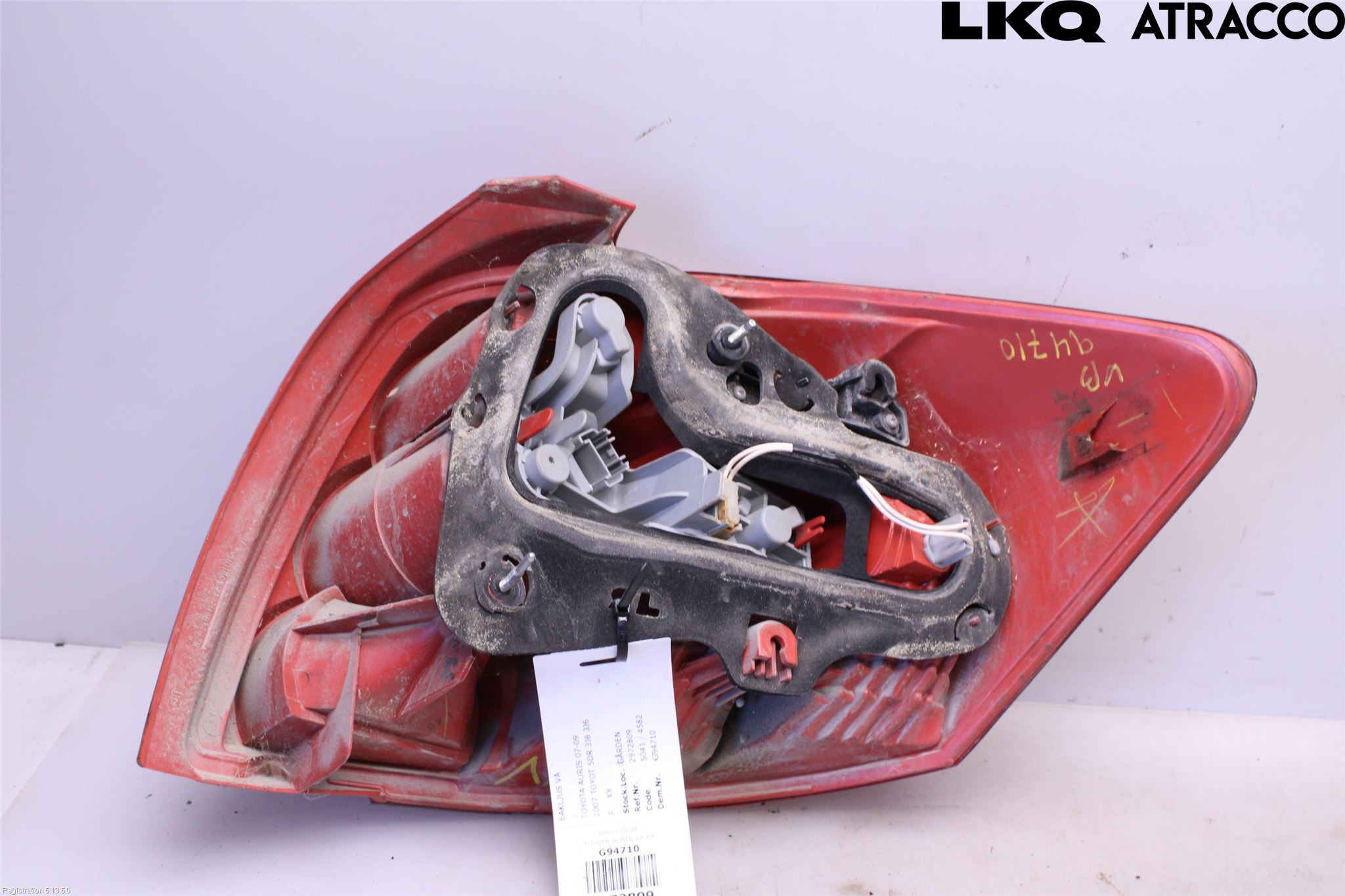 Toyota AURIS 07-09 Baklykt Venstre