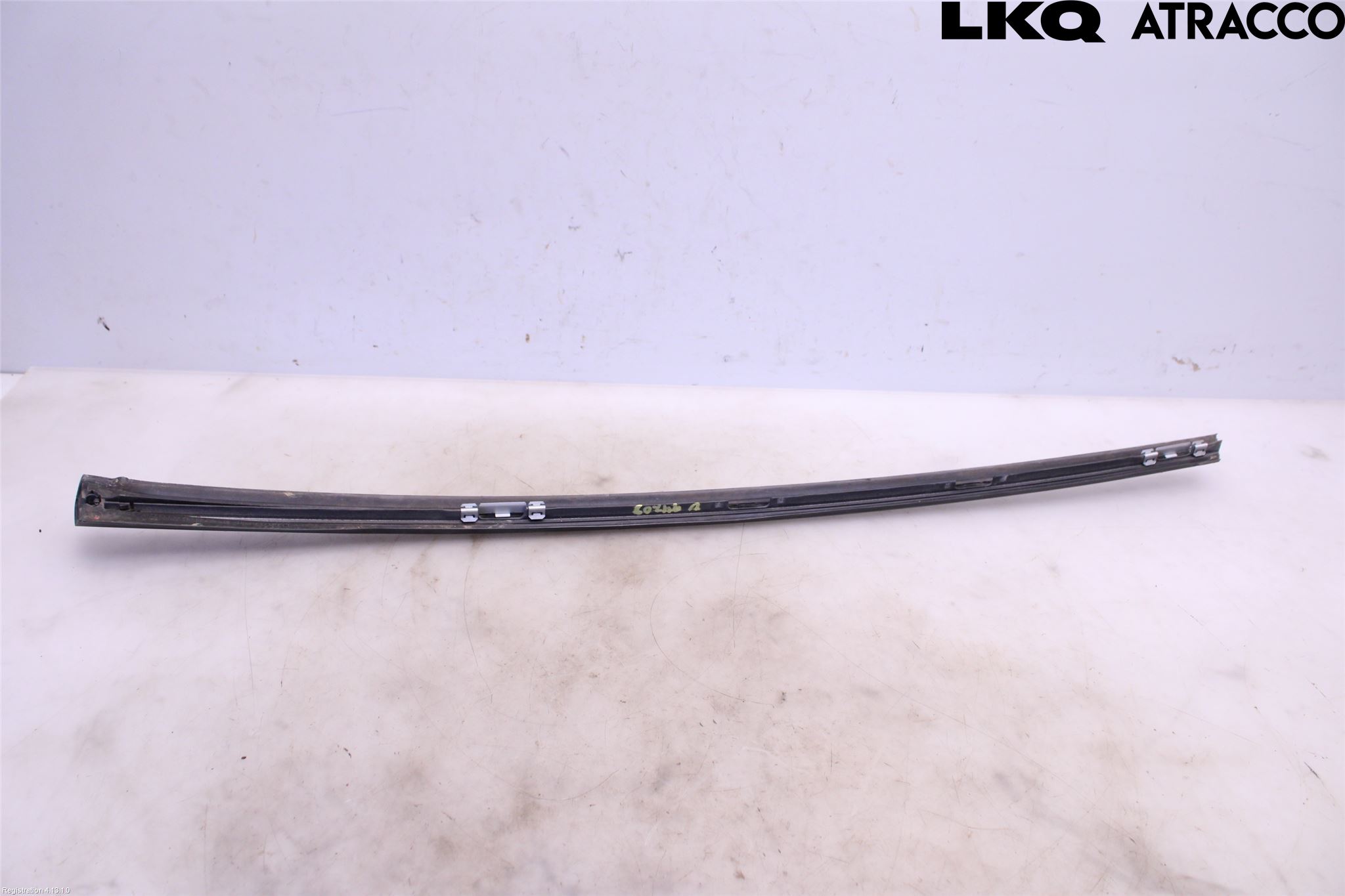 Volvo XC70 14-16 Frontrute Dekorlist