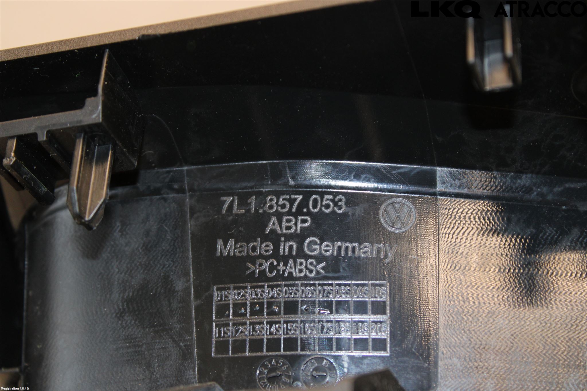 Volkswagen VW TRANSP/CARAVELLE (T7) 22-24 Instrument Ramme
