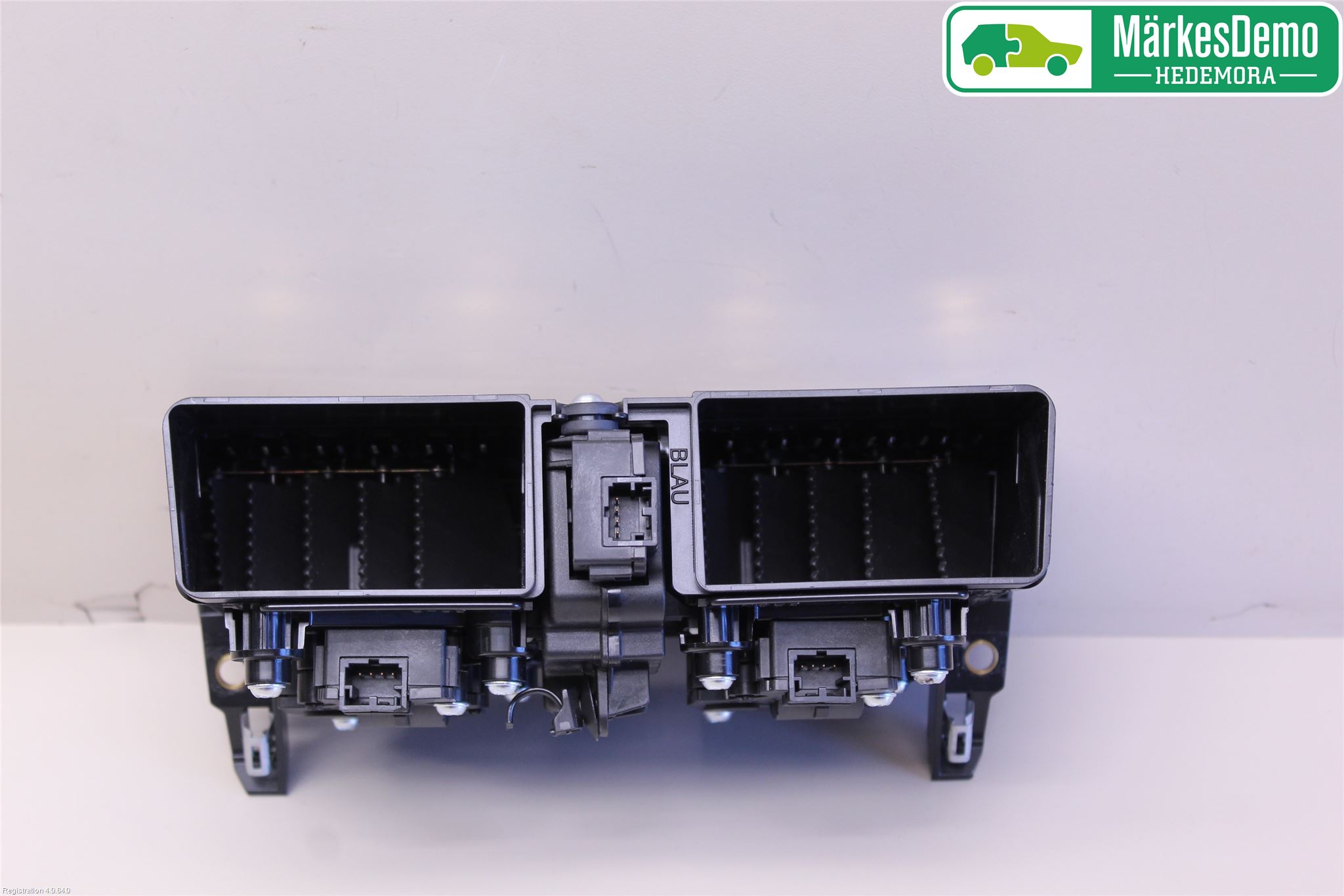 Porsche PANAMERA 09- Dashbord Kanal - Dyse