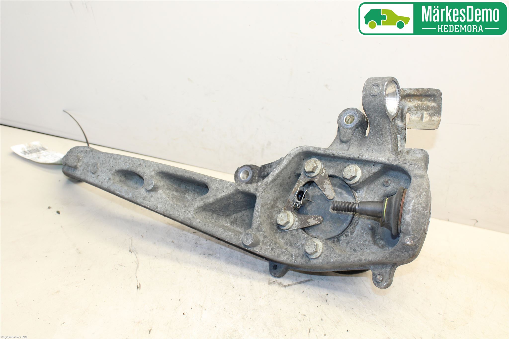 Jaguar XF 08-15 Spindel Hf