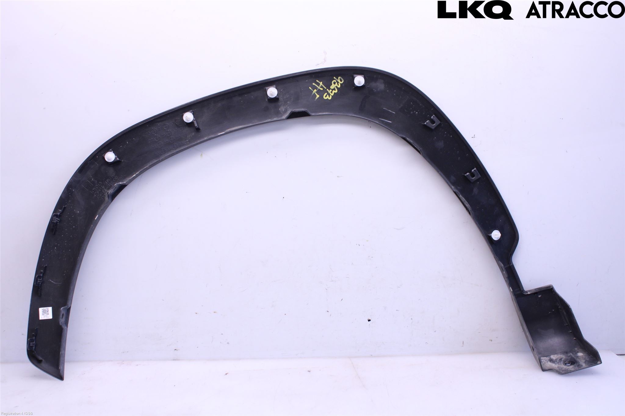 Toyota COROLLA CROSS XG10 22- Skjerm Bredder