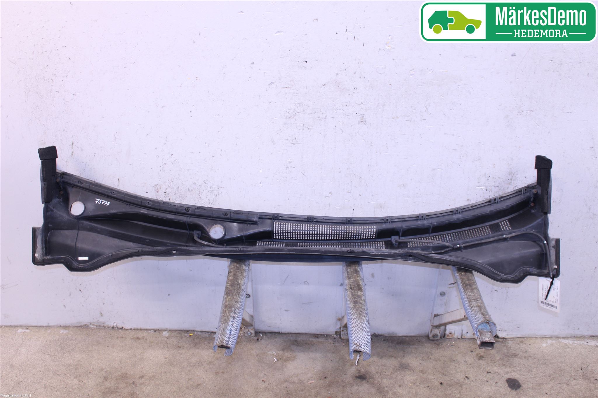 Hyundai i40 08-15 Visker Deksel-Grill-Under Frr