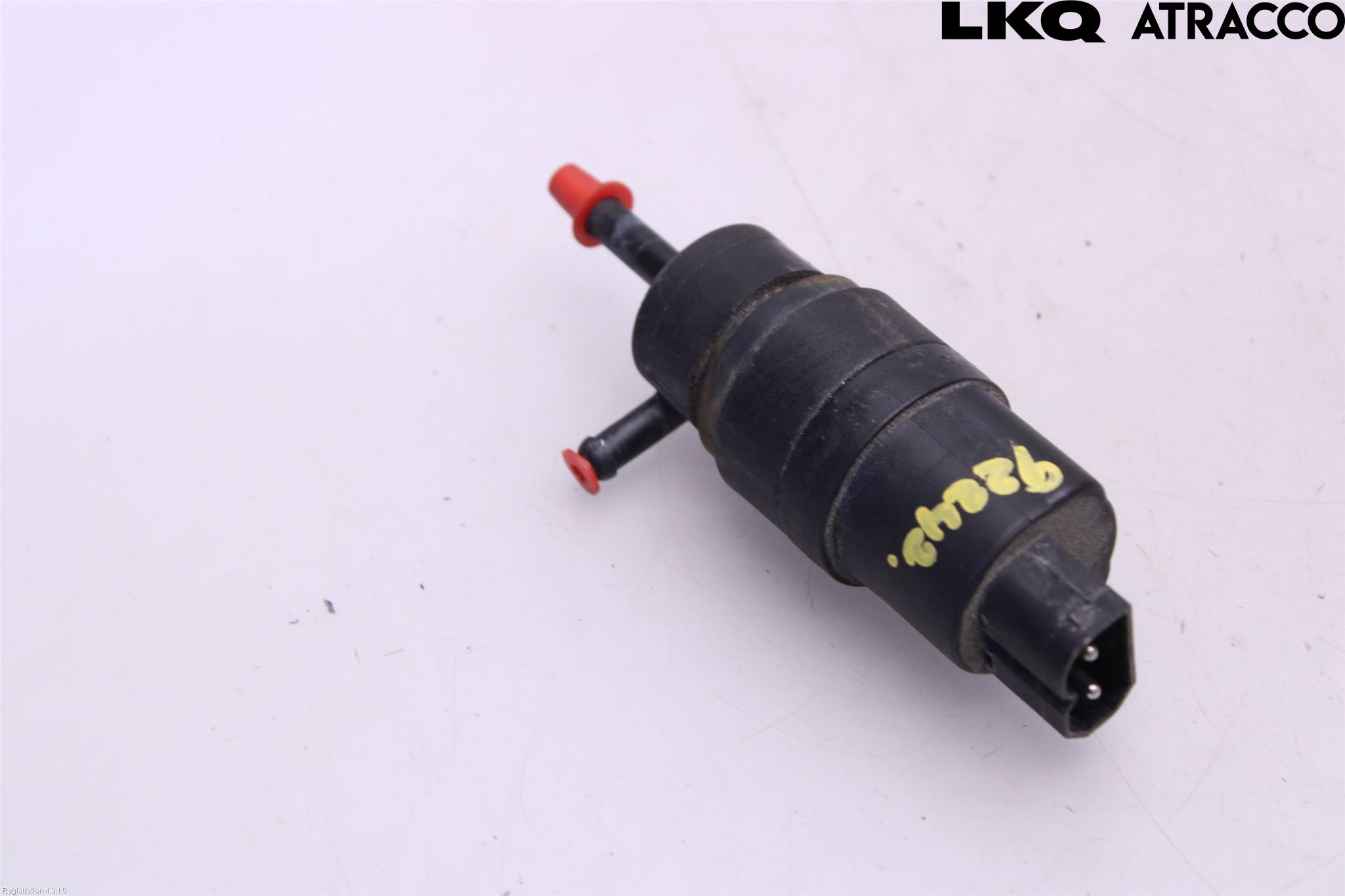 BMW 5 E34      88-96 Spylerpumpe Frontrute