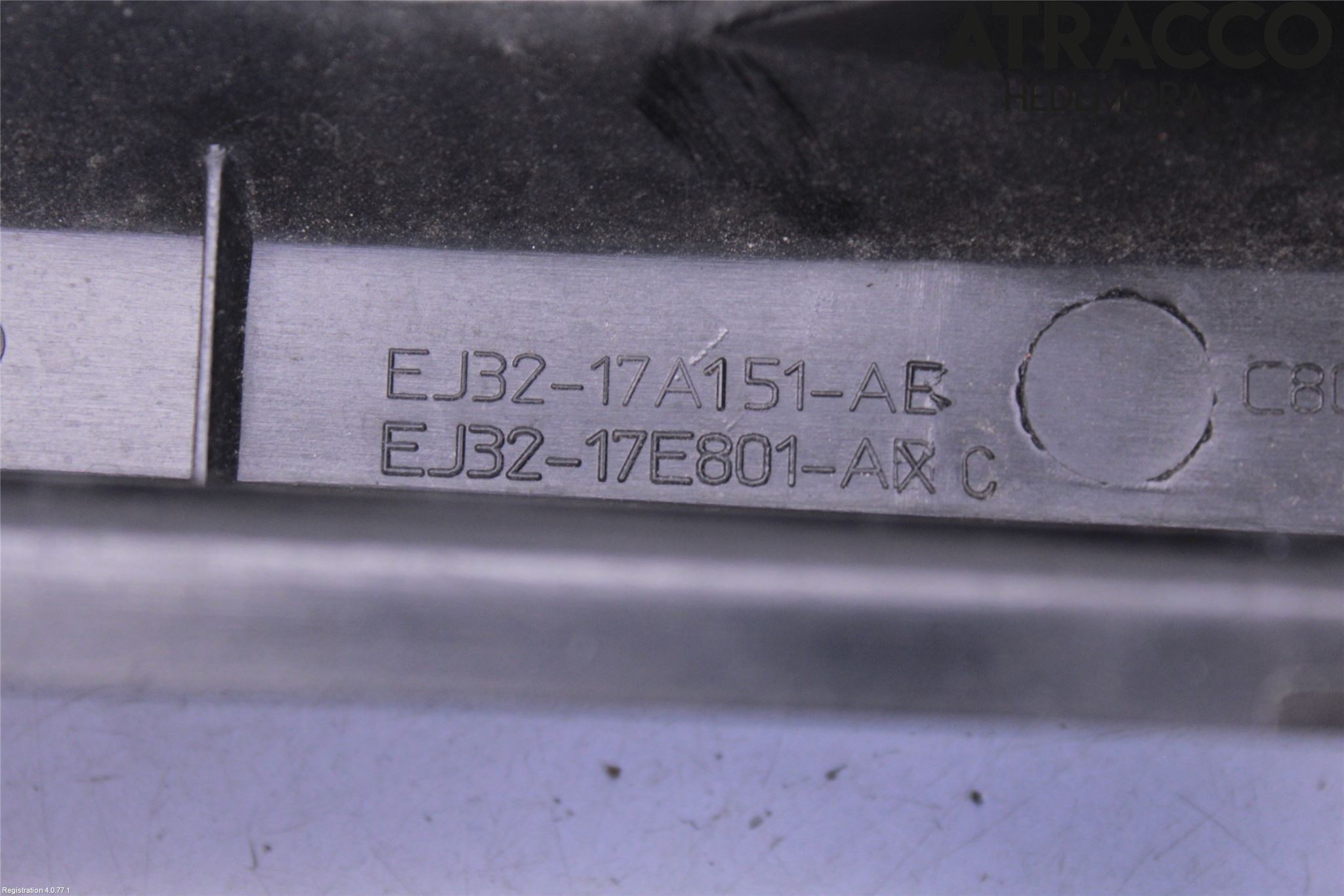 Landrover LAND ROVER RANGE ROVER EVOQUE (L538) 11-18 Støtfangerfeste Bak Venstre
