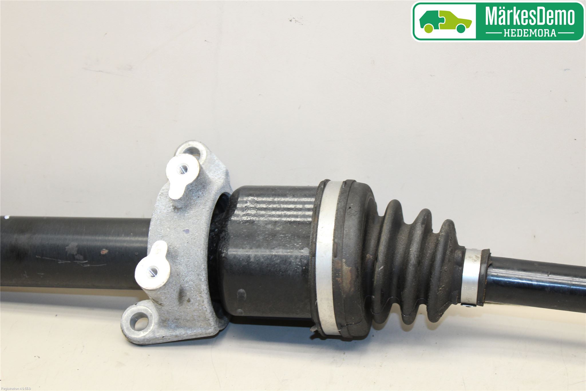 Mini ONE/COOPER 3DR F56 14-24 Drivaksel Foran Kompl Høyre
