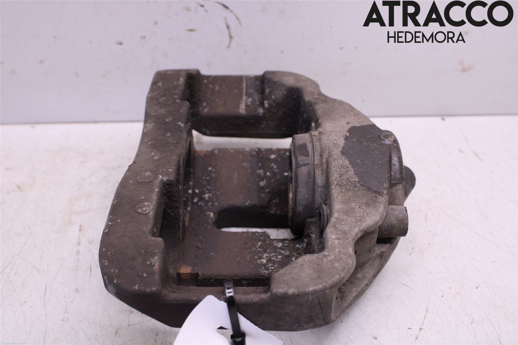 BMW 6 E63/64    02-10 Bremsecaliper Foran Høyre
