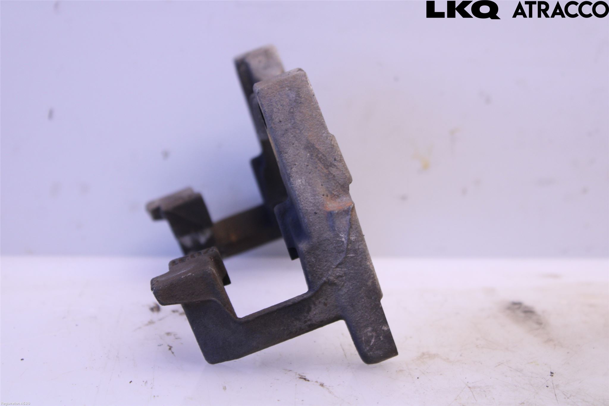 Volvo V60 CROSS COUNTRY 19- Bremsecaliper Feste Holder
