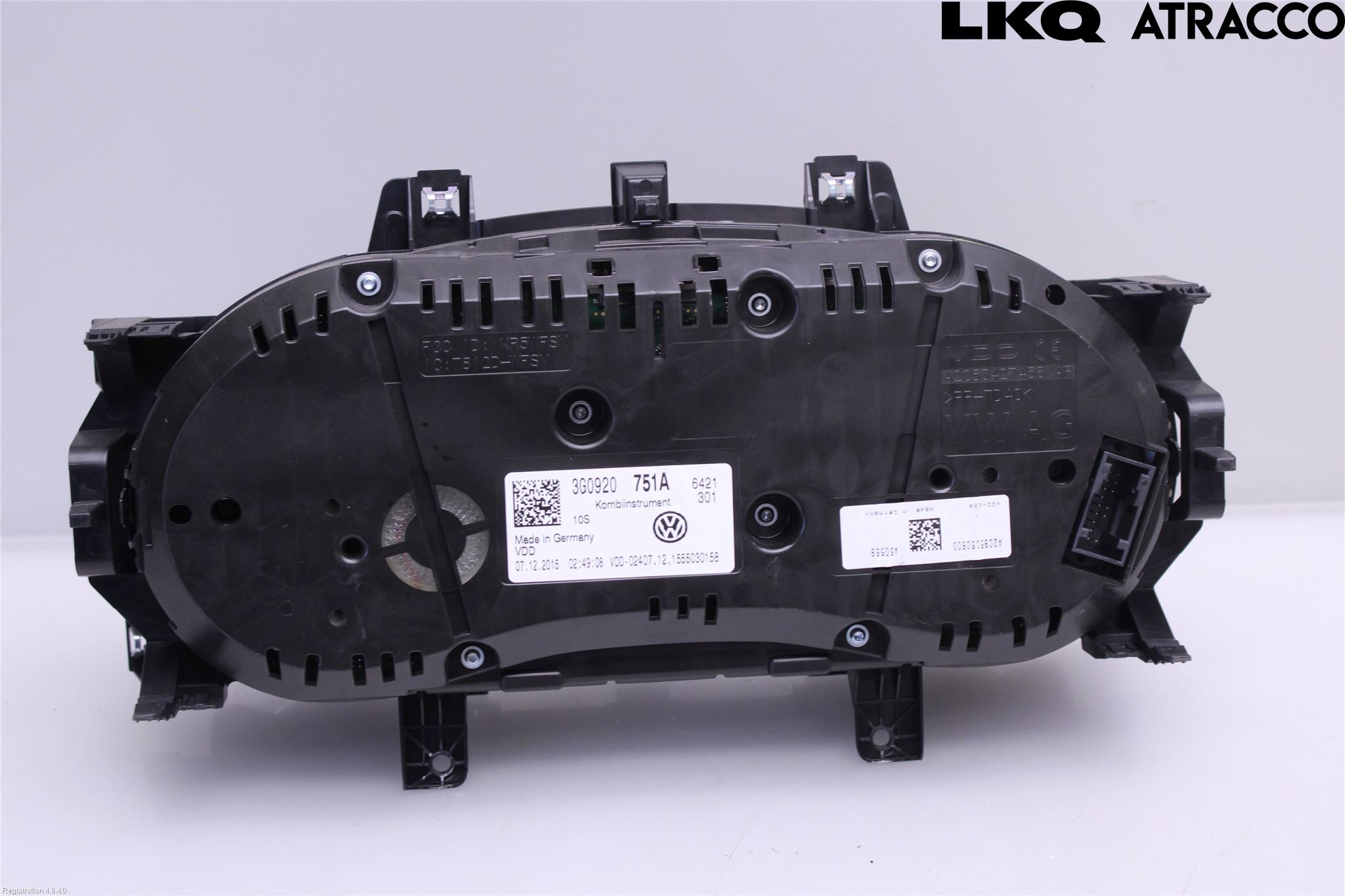 Volkswagen VW PASSAT 15-19 Instr Kombinert