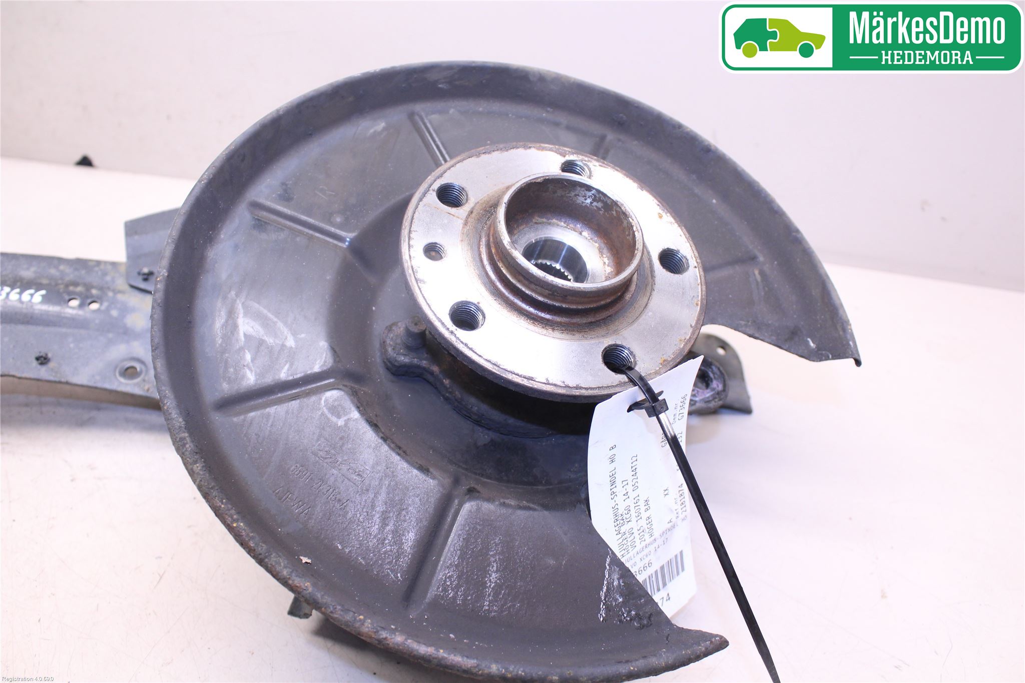 Volvo XC60 14-17 Spindel Hb