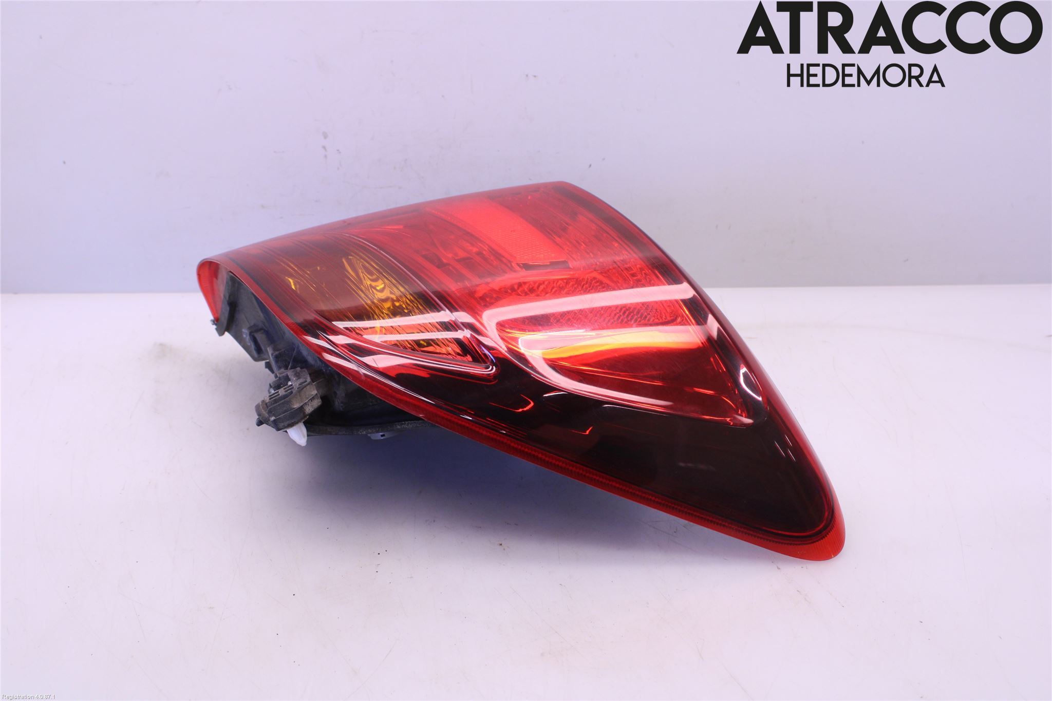 Toyota YARIS XP130 15-20 Baklykt Venstre
