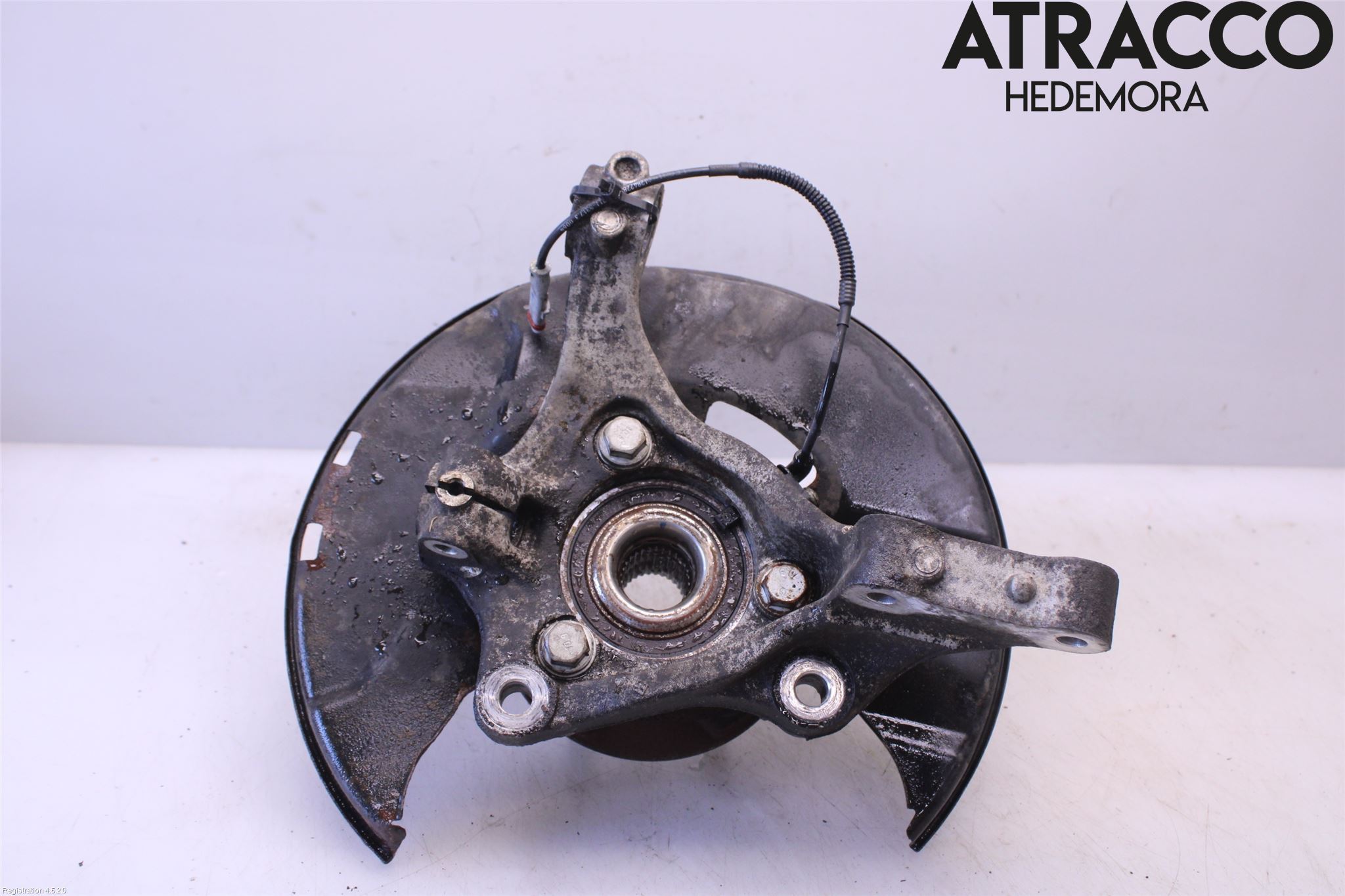 Opel INSIGNIA 09-16 Spindel Vf