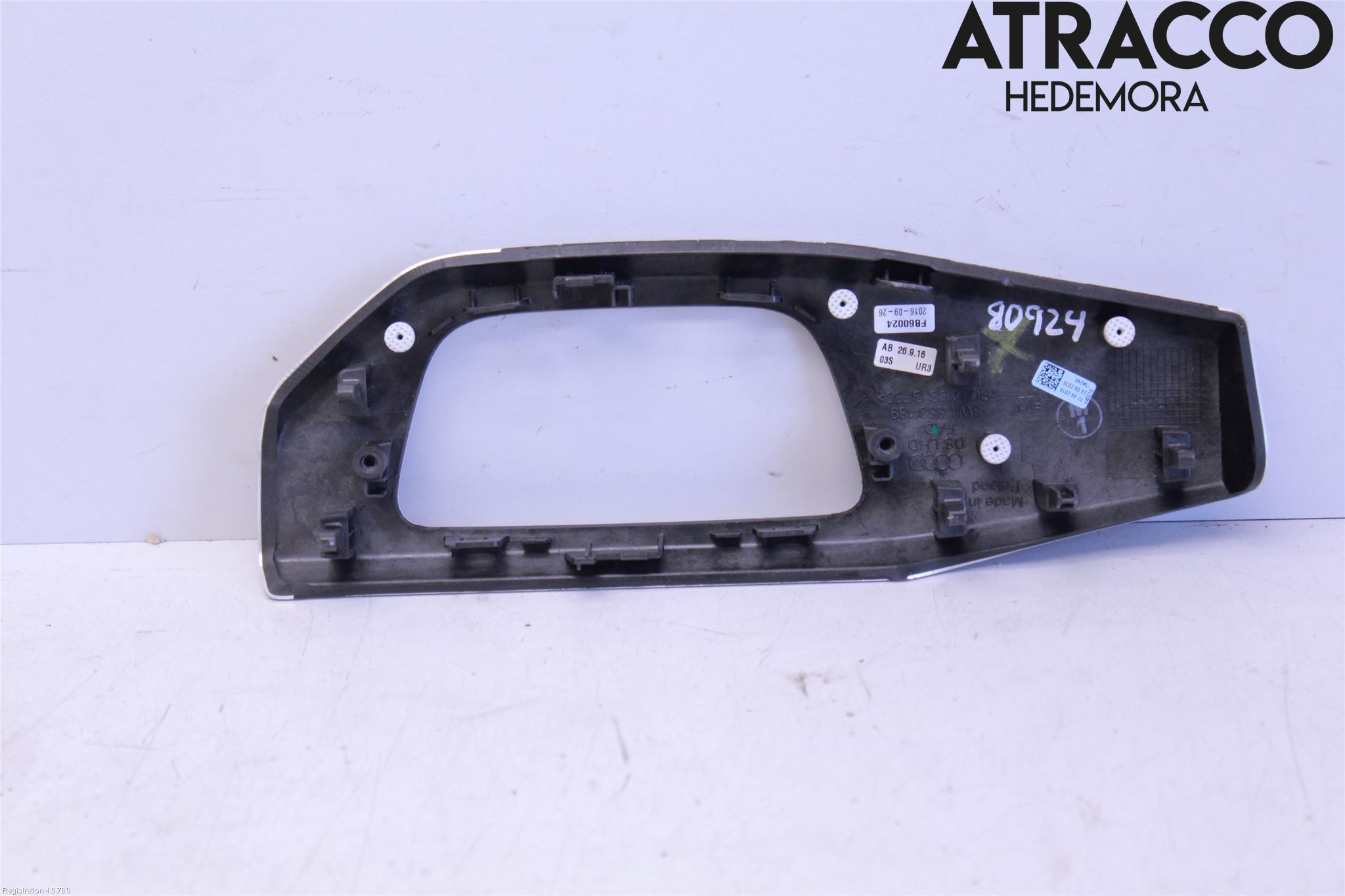 Audi A4/S4 B9 16-19 Innr Dekor Instrbord