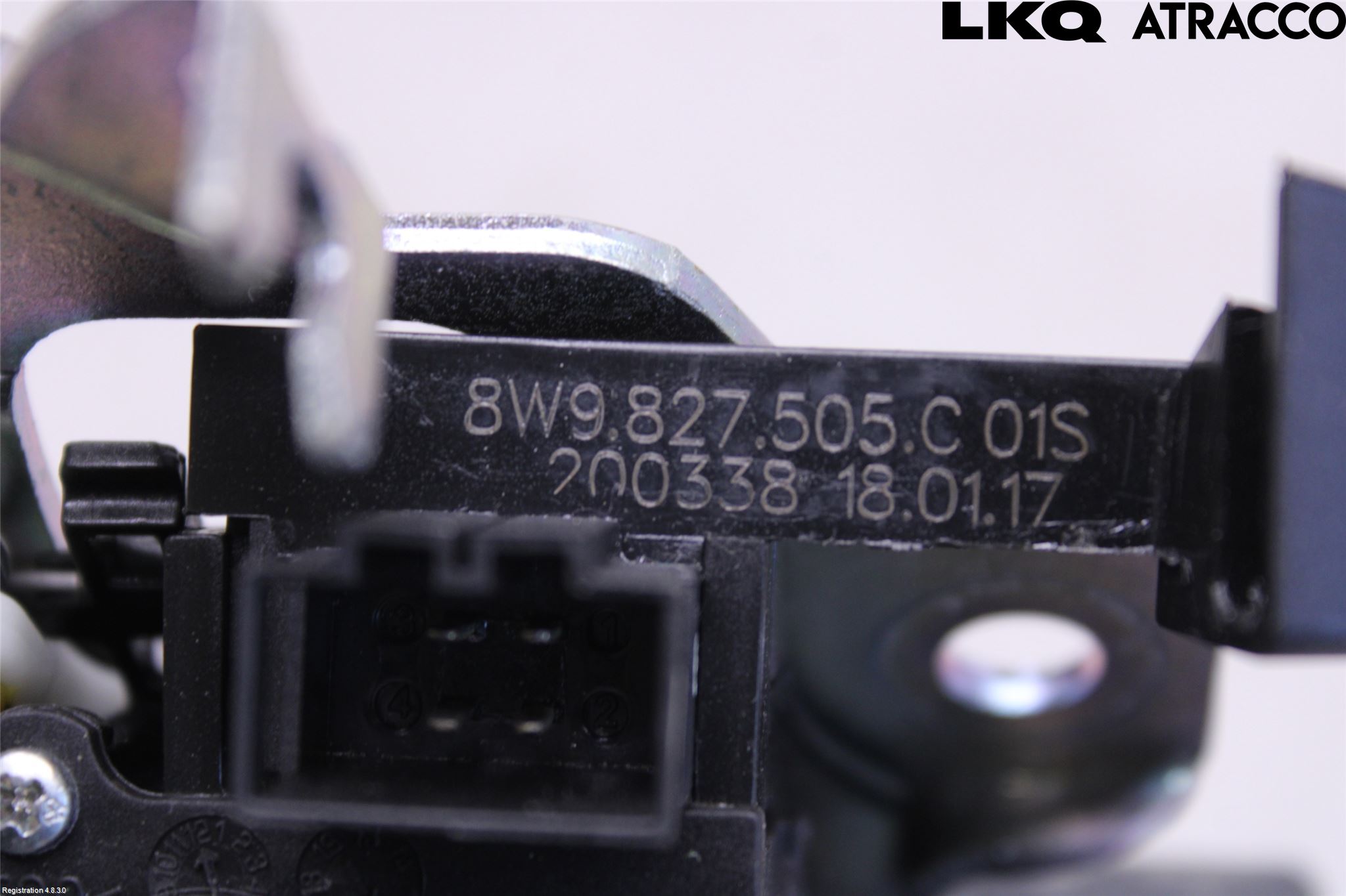 Audi A4/S4 B9 16-19 Bakluke-Lokk Låsekasse