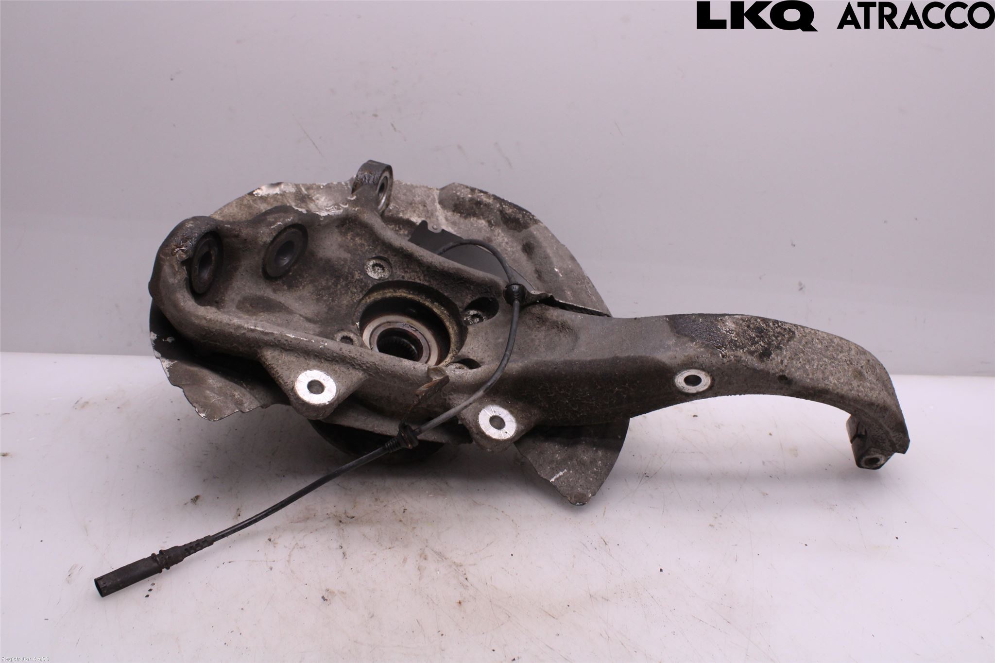 BMW X6 E71/E72   08-14 Spindel Hf