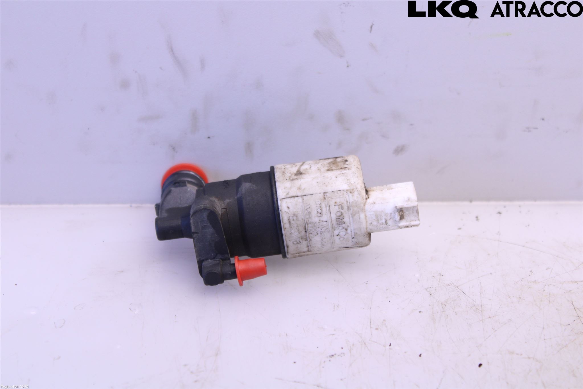 Jaguar XE (X760) 15-24 Spylerpumpe Frontrute