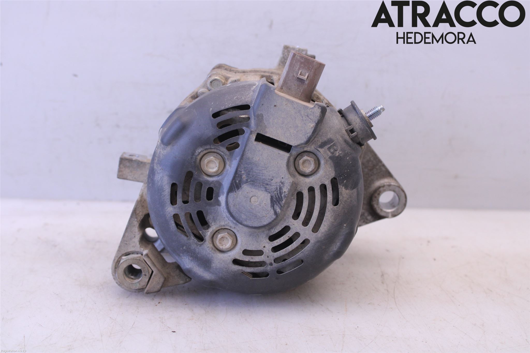 Toyota HILUX 16- Dynamo