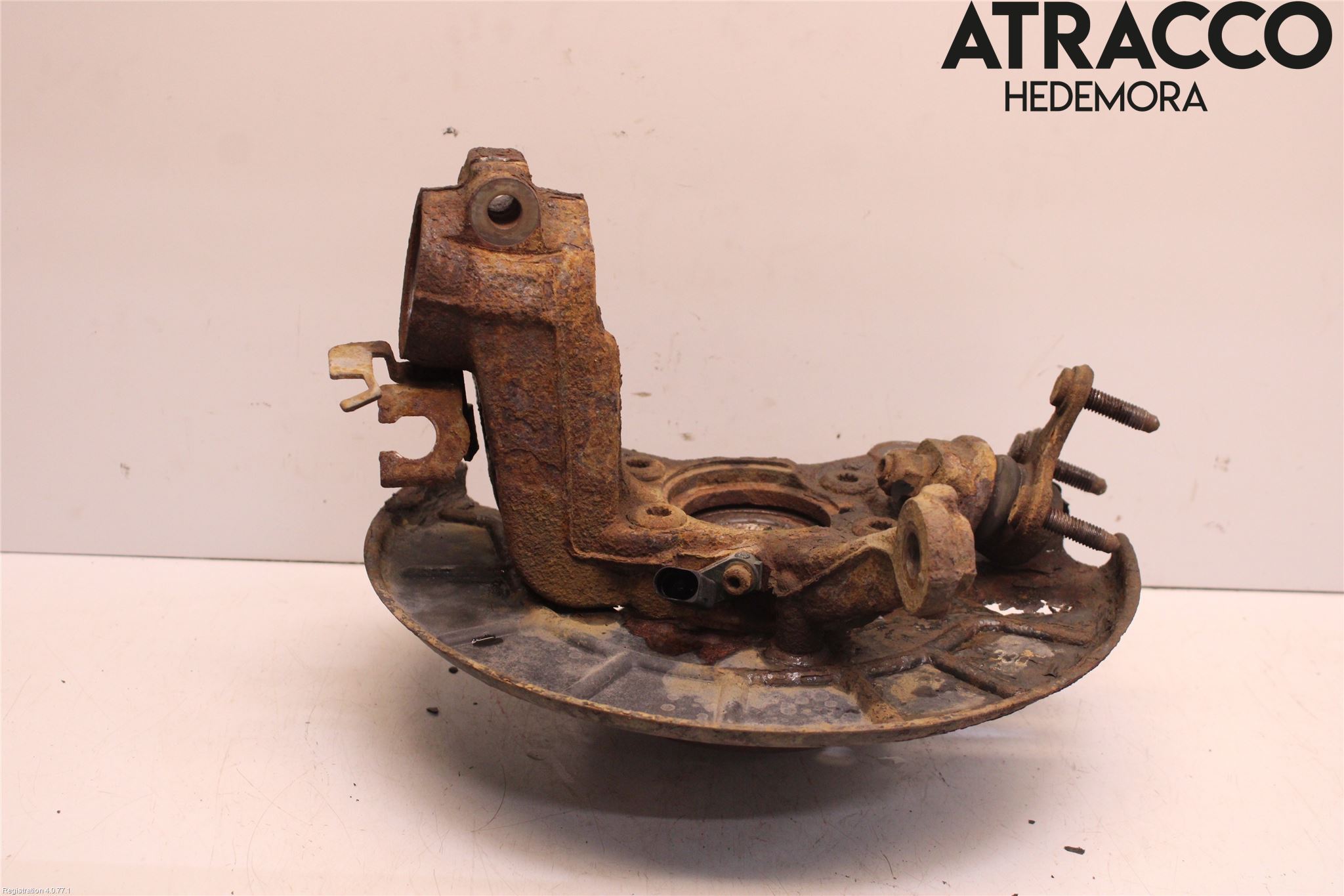 Opel ASTRA J 10-15 Spindel Vf