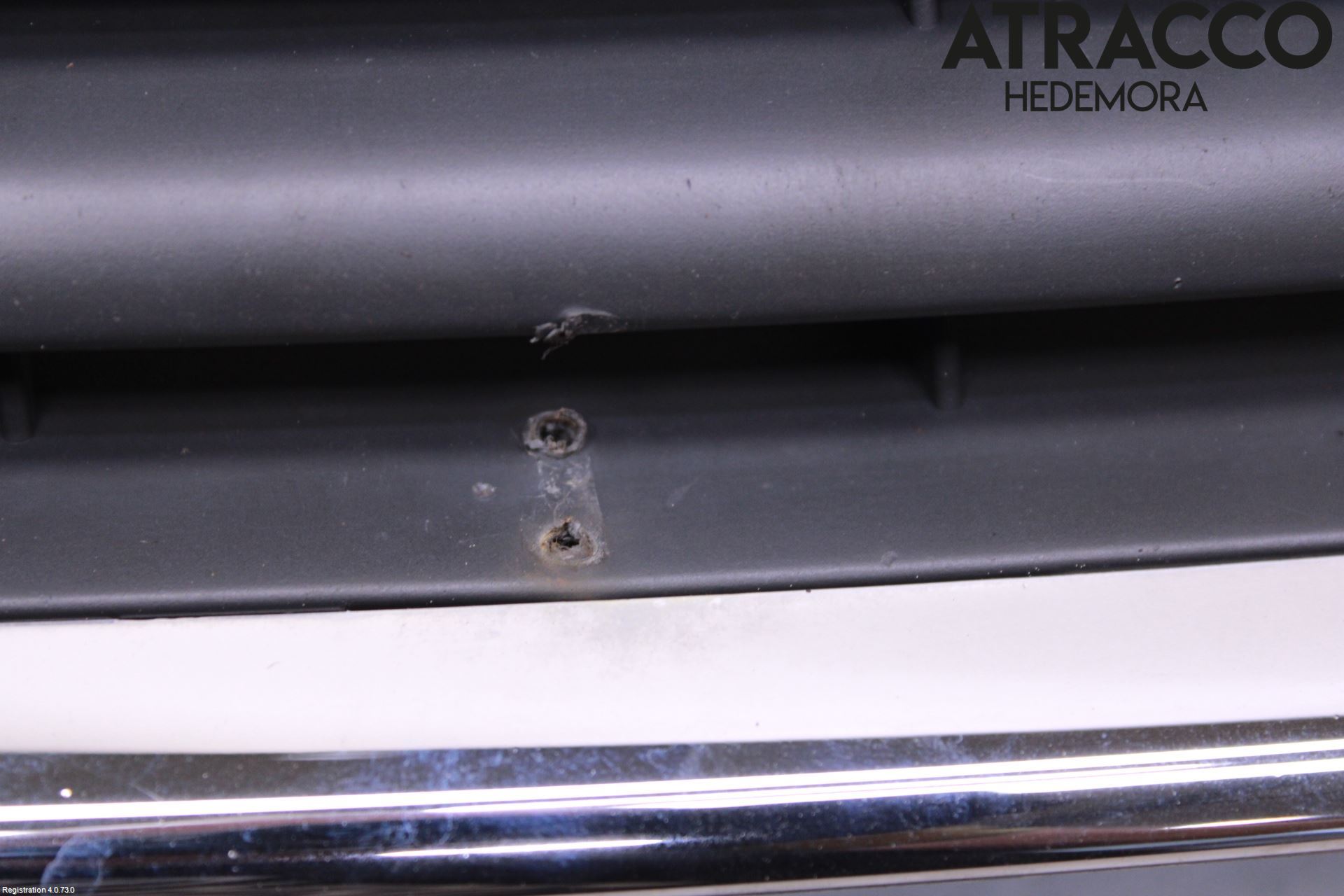 Ford KUGA 08-12 Grill Komplett