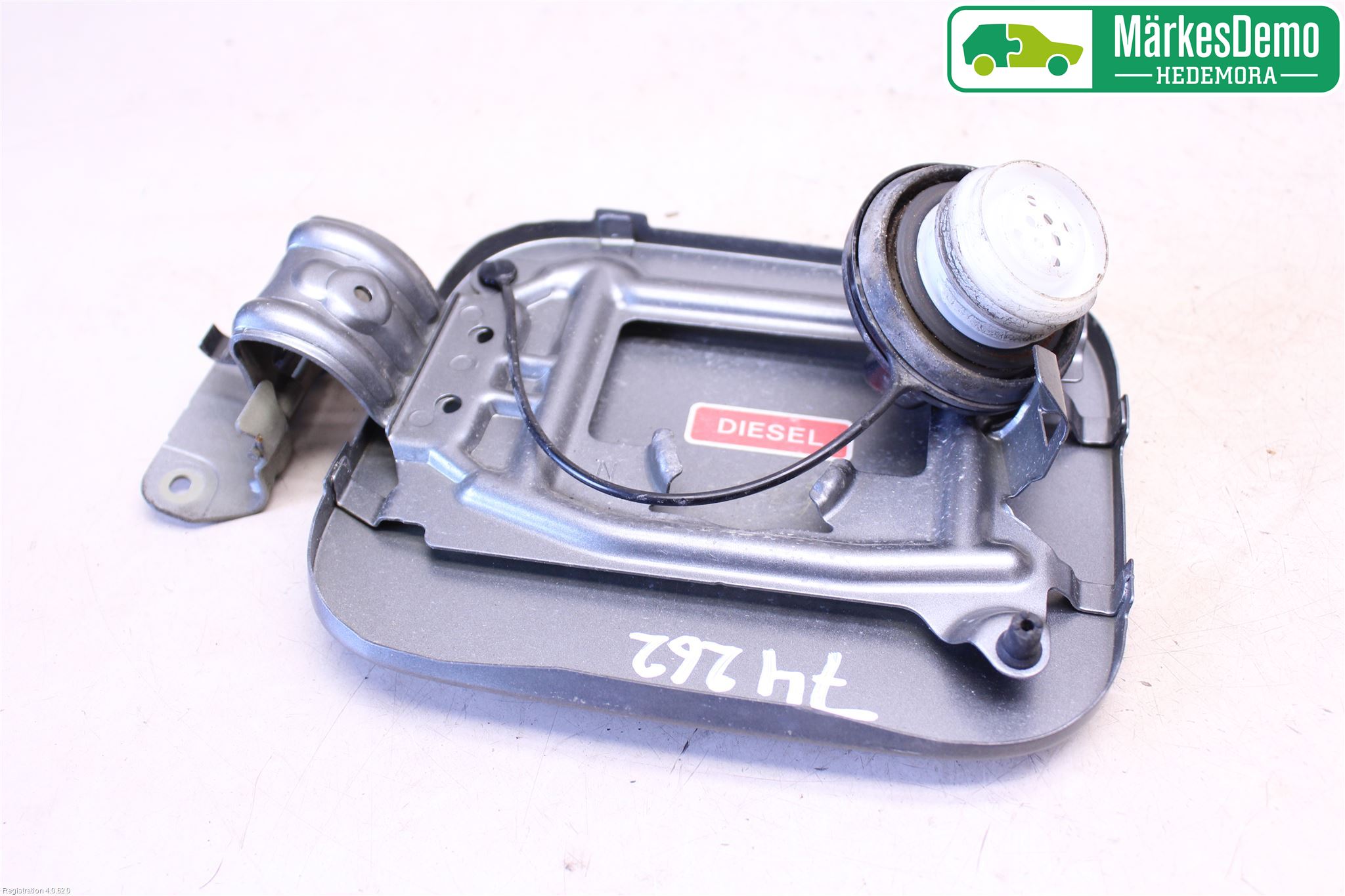 Nissan QASHQAI+2  10-14 Drivstoff Tankluke