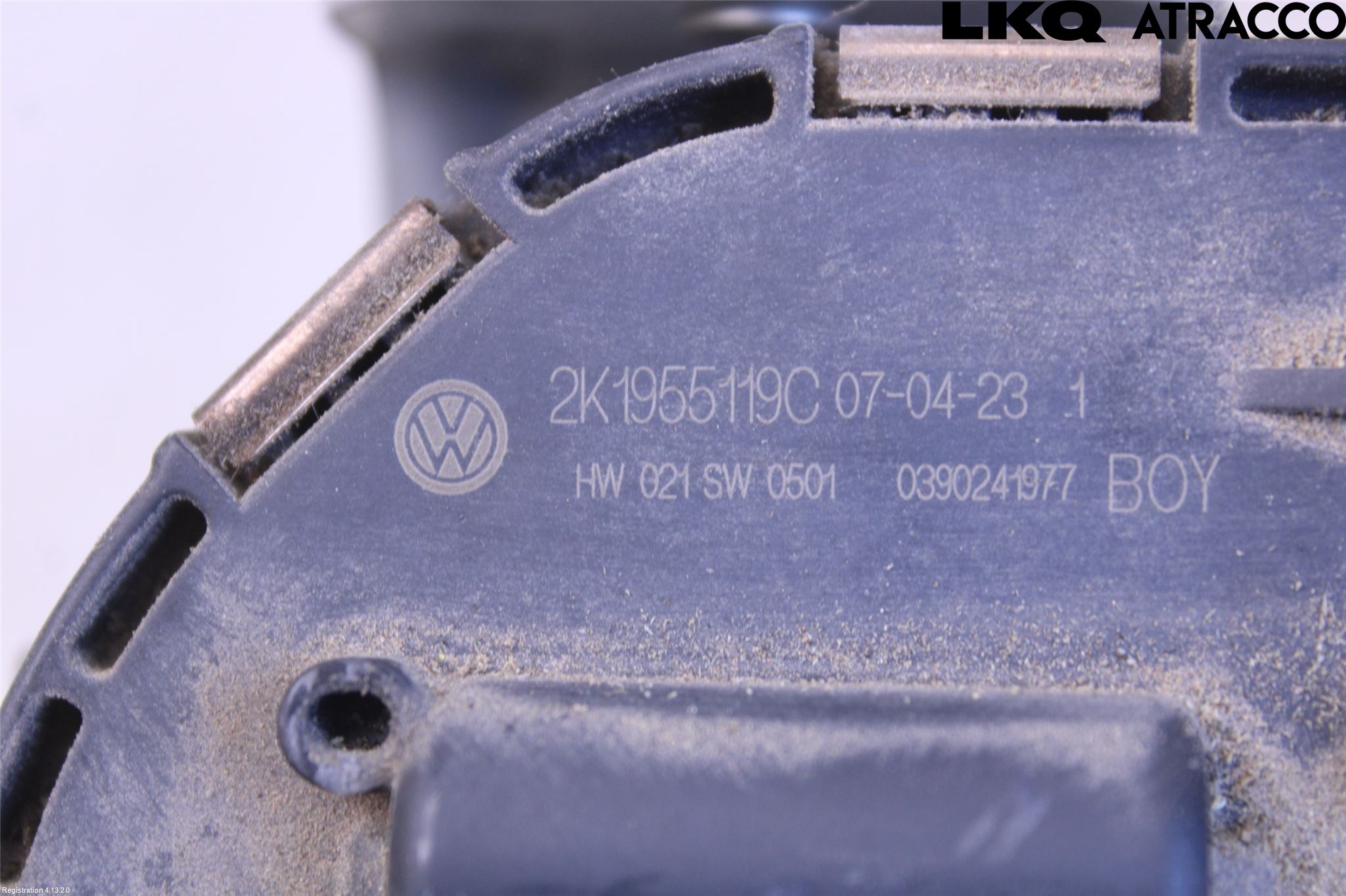Volkswagen VW CADDY      04-10 Viskermotor Frontrute
