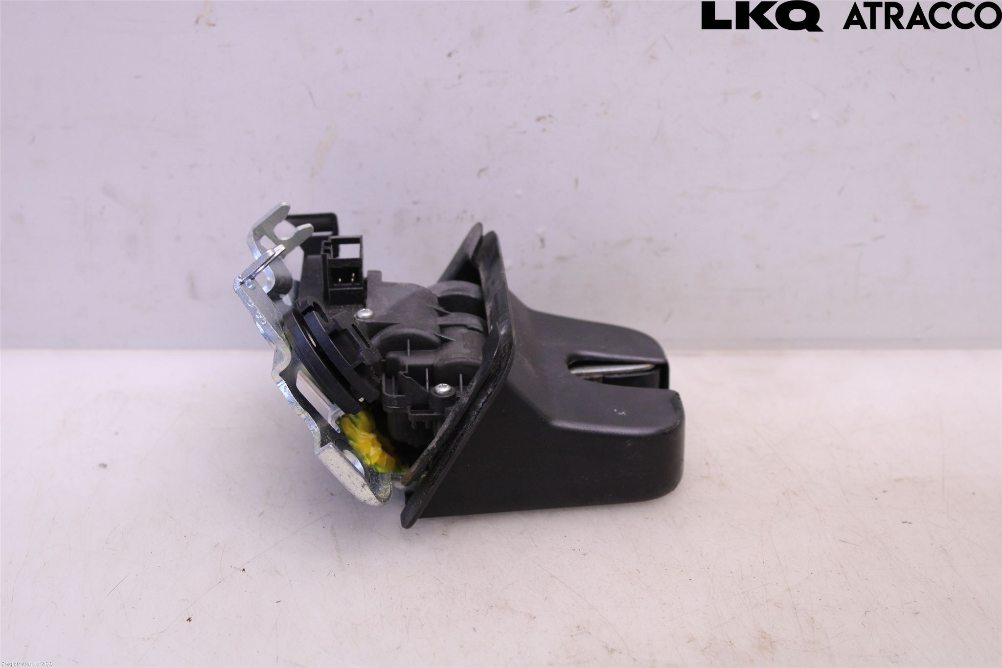 Volkswagen VW JETTA VI 11- Bakluke-Lokk Låsekasse