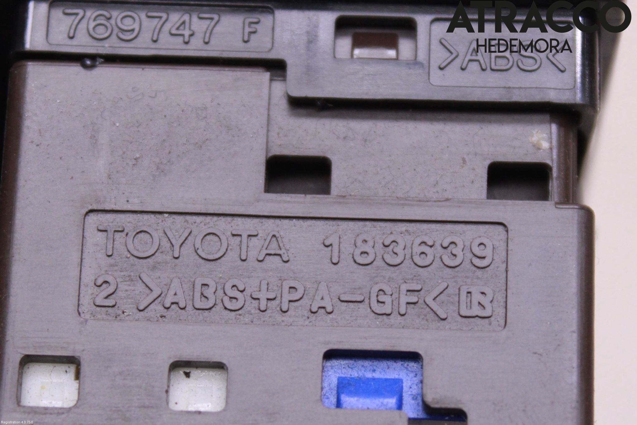 Toyota AURIS 10-12 Bryter Speil