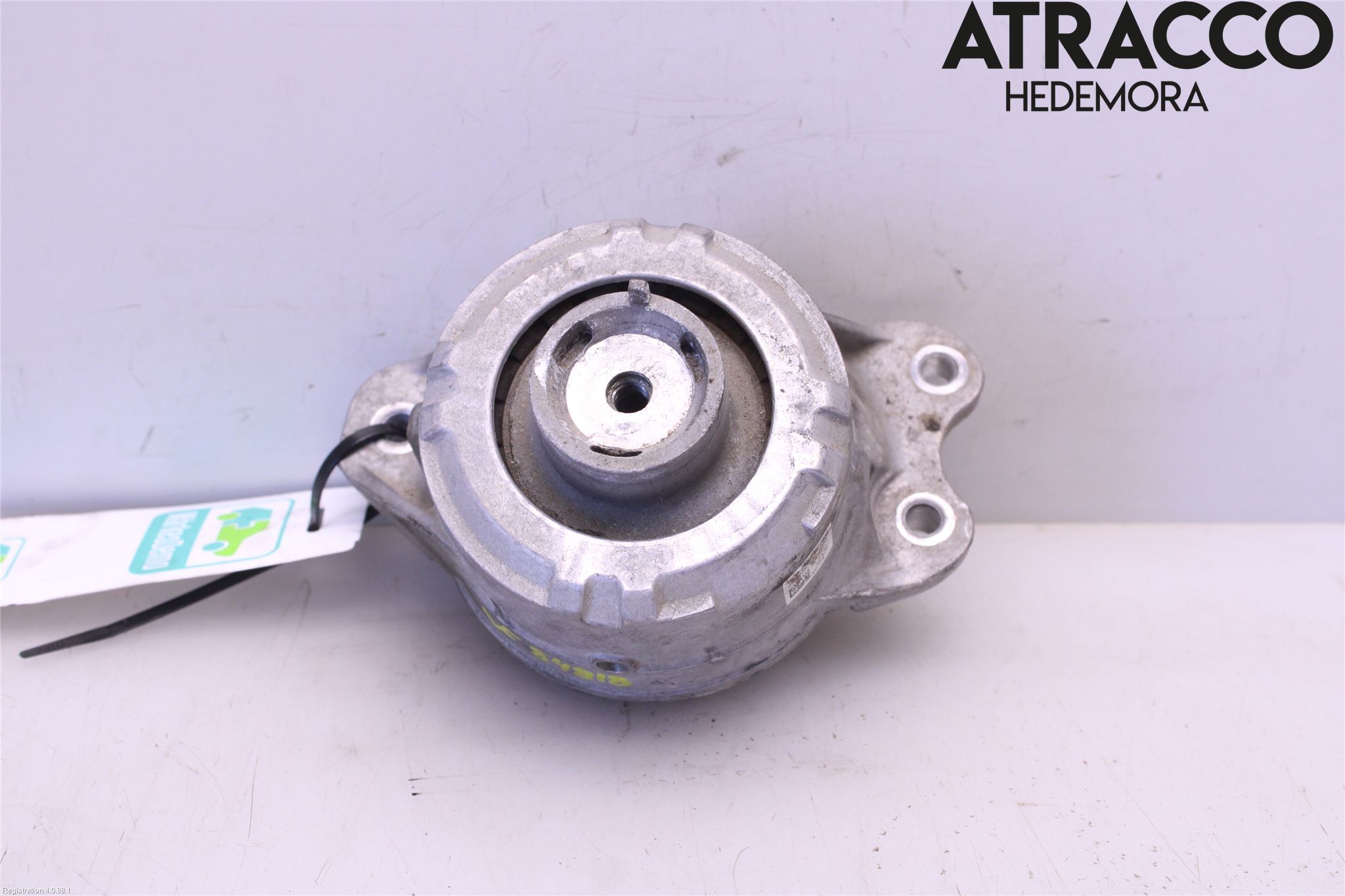 Mercedes-Benz MB C-KLASS (W205) 14-21 Motor Feste Gummi