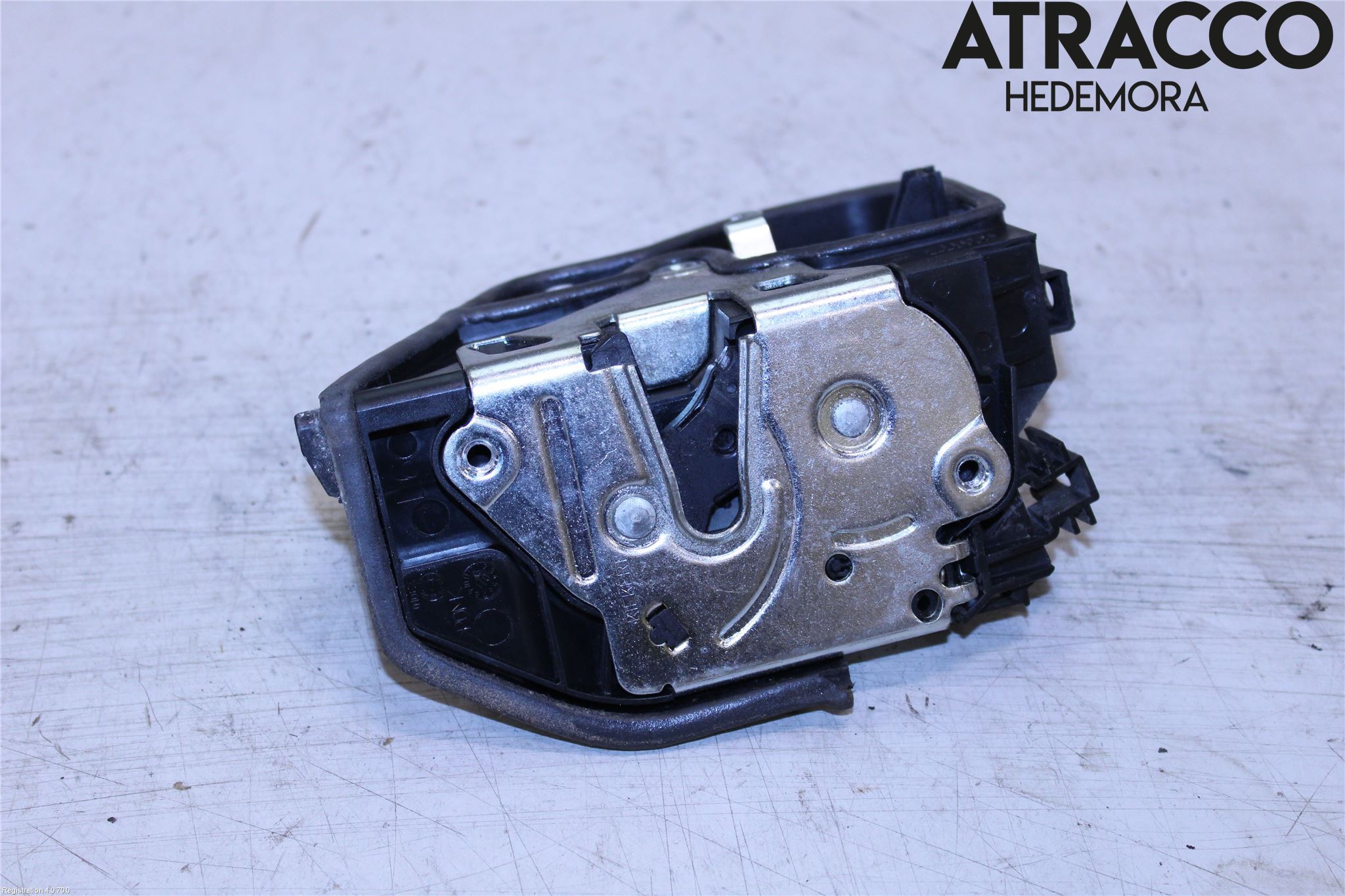 BMW 5 F10/F11/F18 09-17 Dørlås - Låsekasse