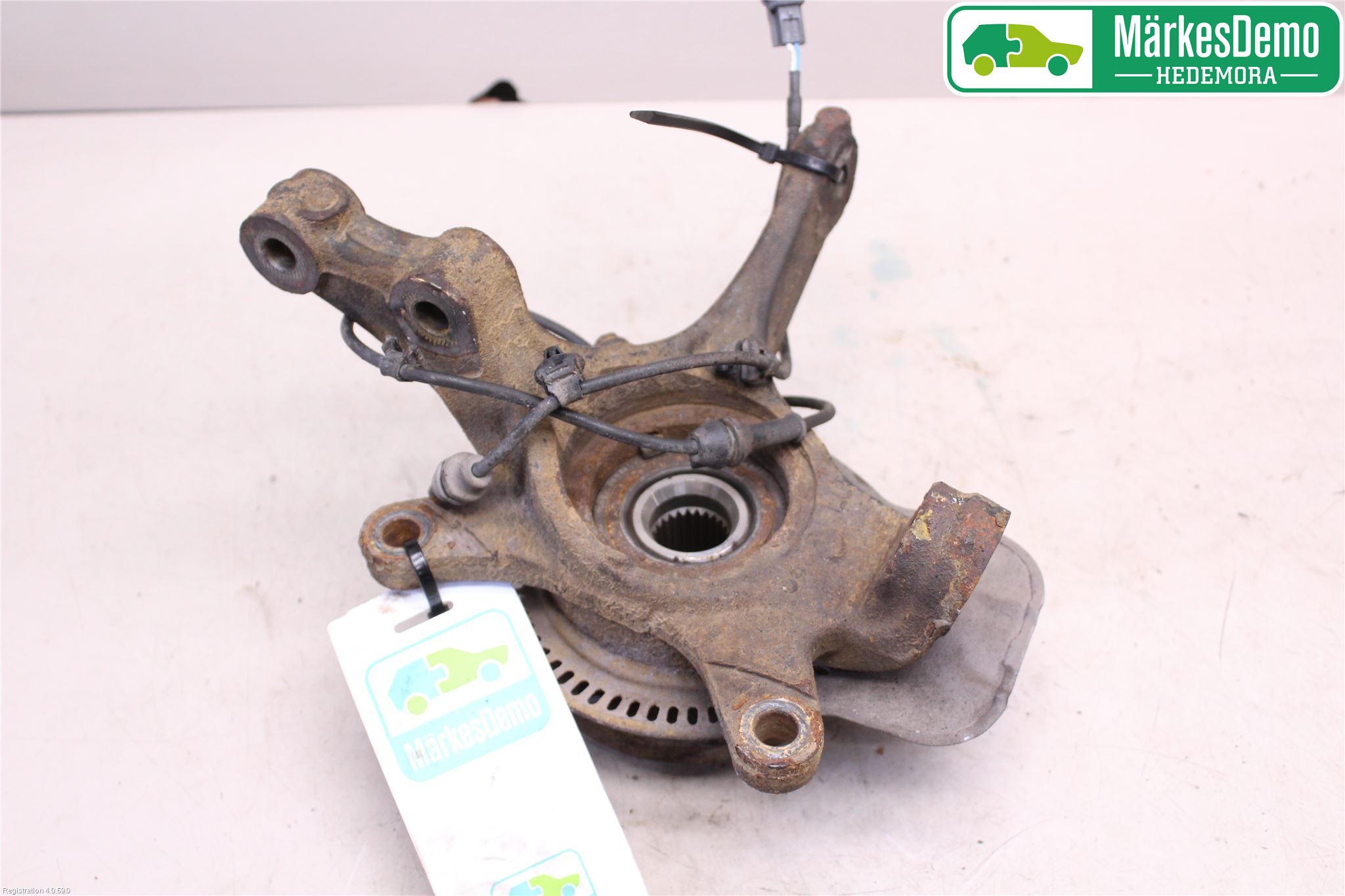 Suzuki SWIFT 11-16 Spindel Hf