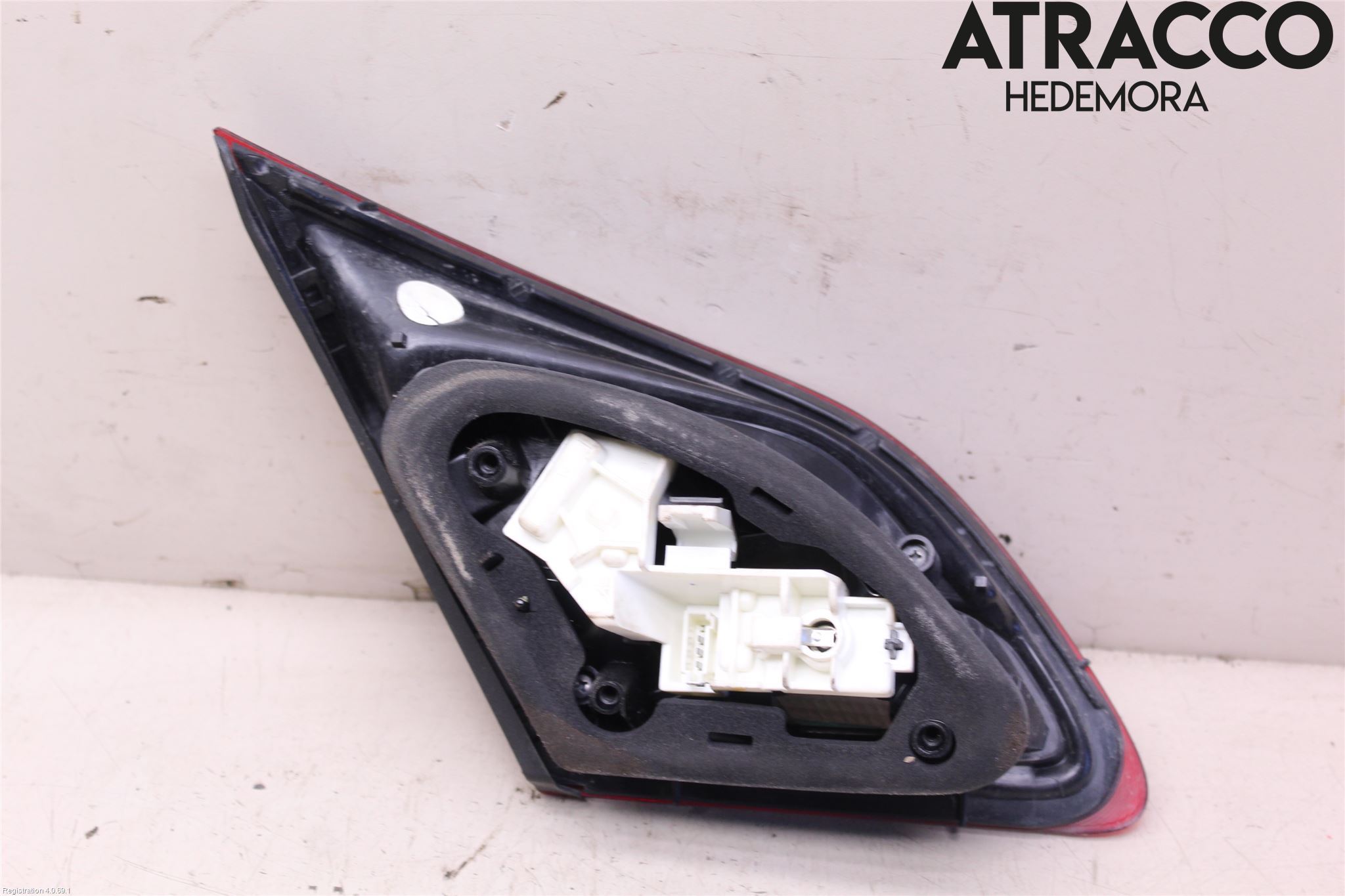 Opel ASTRA J 10-15 Baklykt Høyre  På Luke(Indre)