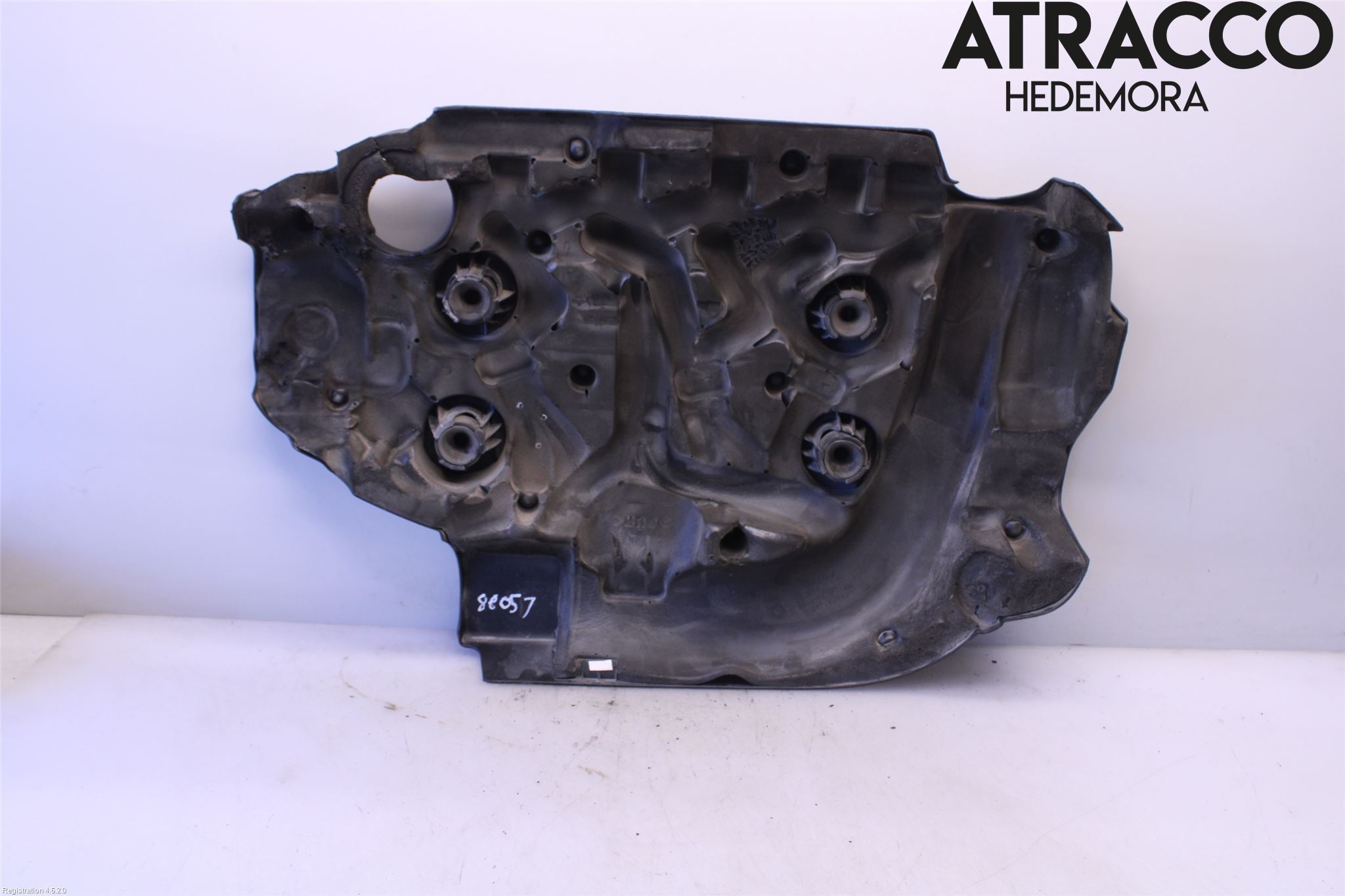 Volvo XC70 08-13 Motor Deksel Over Motor