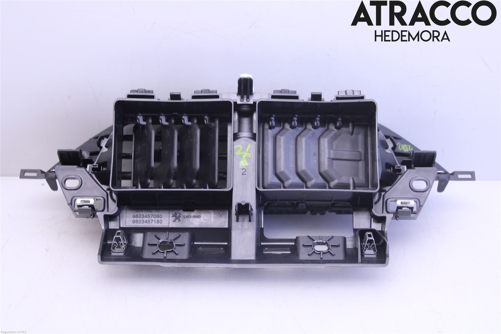 Peugeot 2008/E-2008 20- Dashbord Kanal - Dyse
